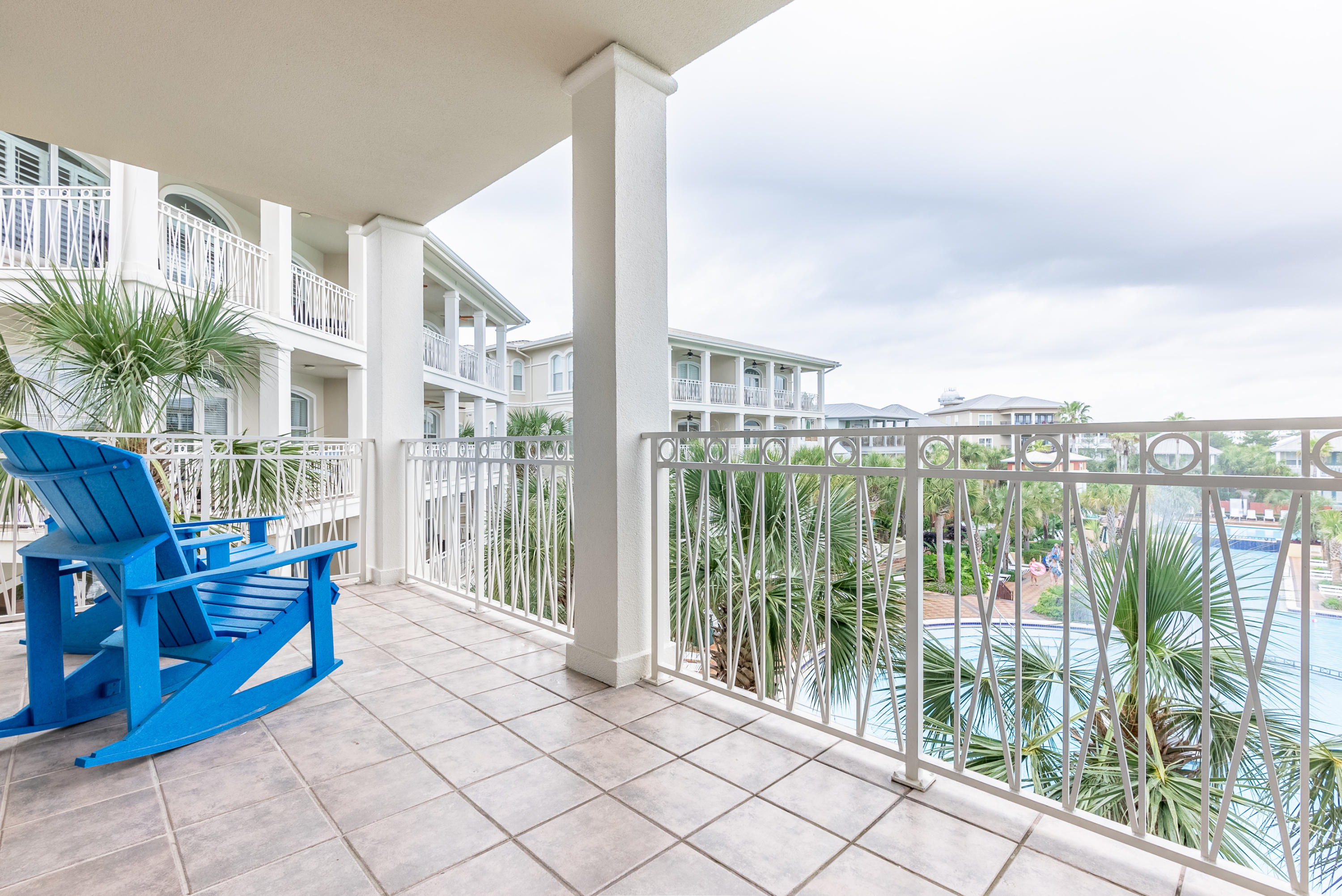 VILLAS AT SEACREST BEACH - Residential