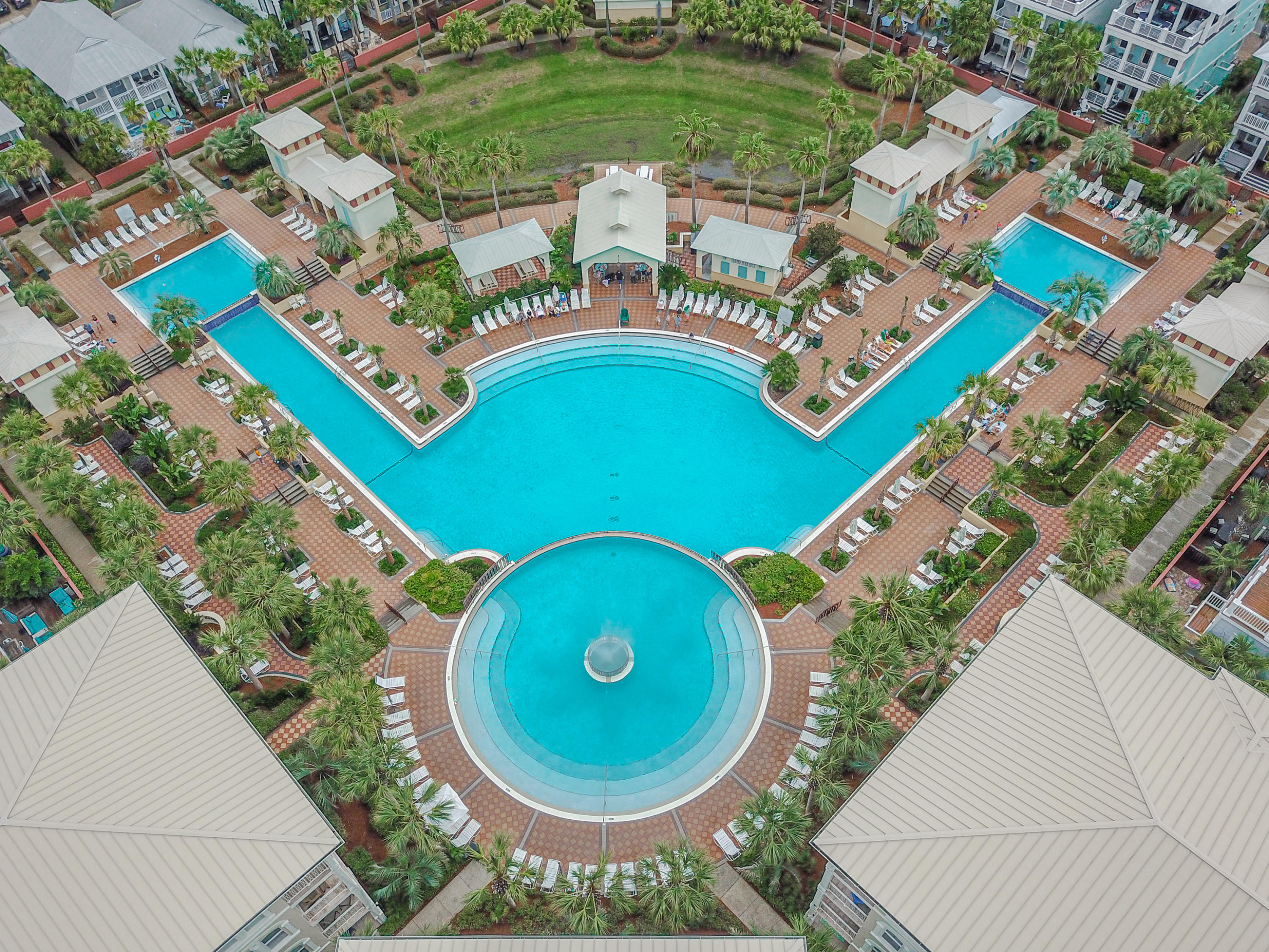 VILLAS AT SEACREST BEACH - Residential