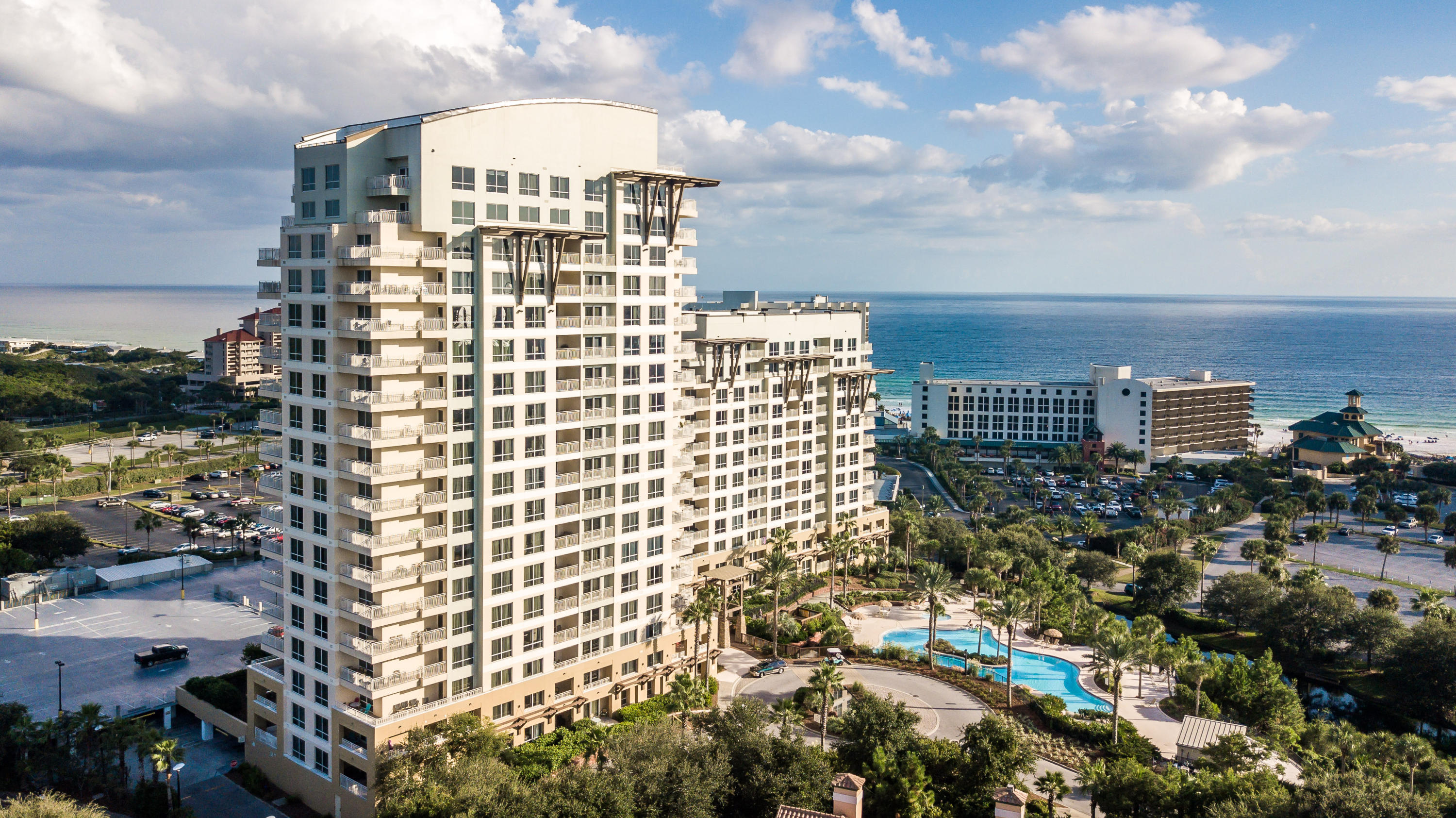 LUAU I - Residential