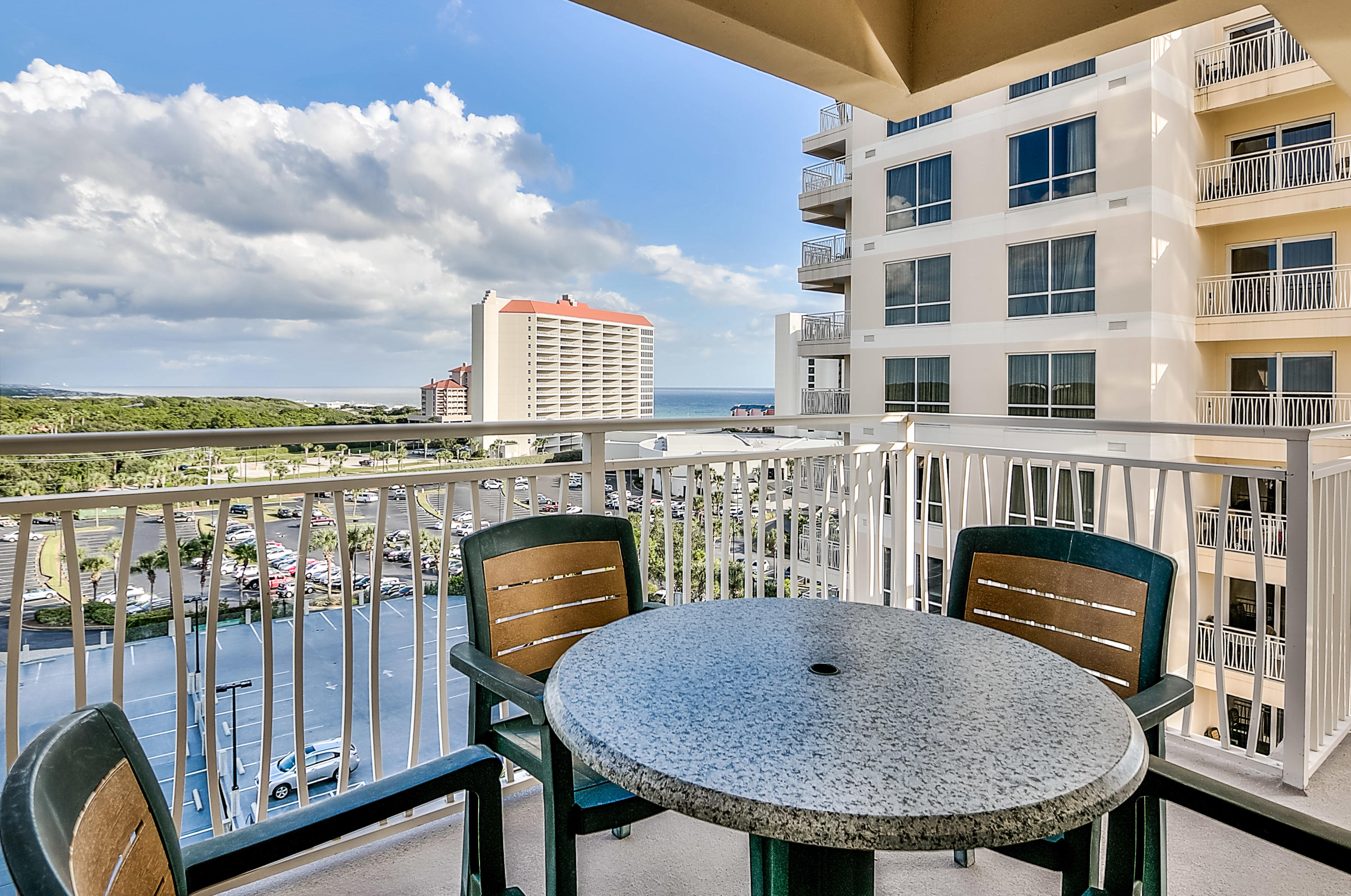 LUAU I - Residential