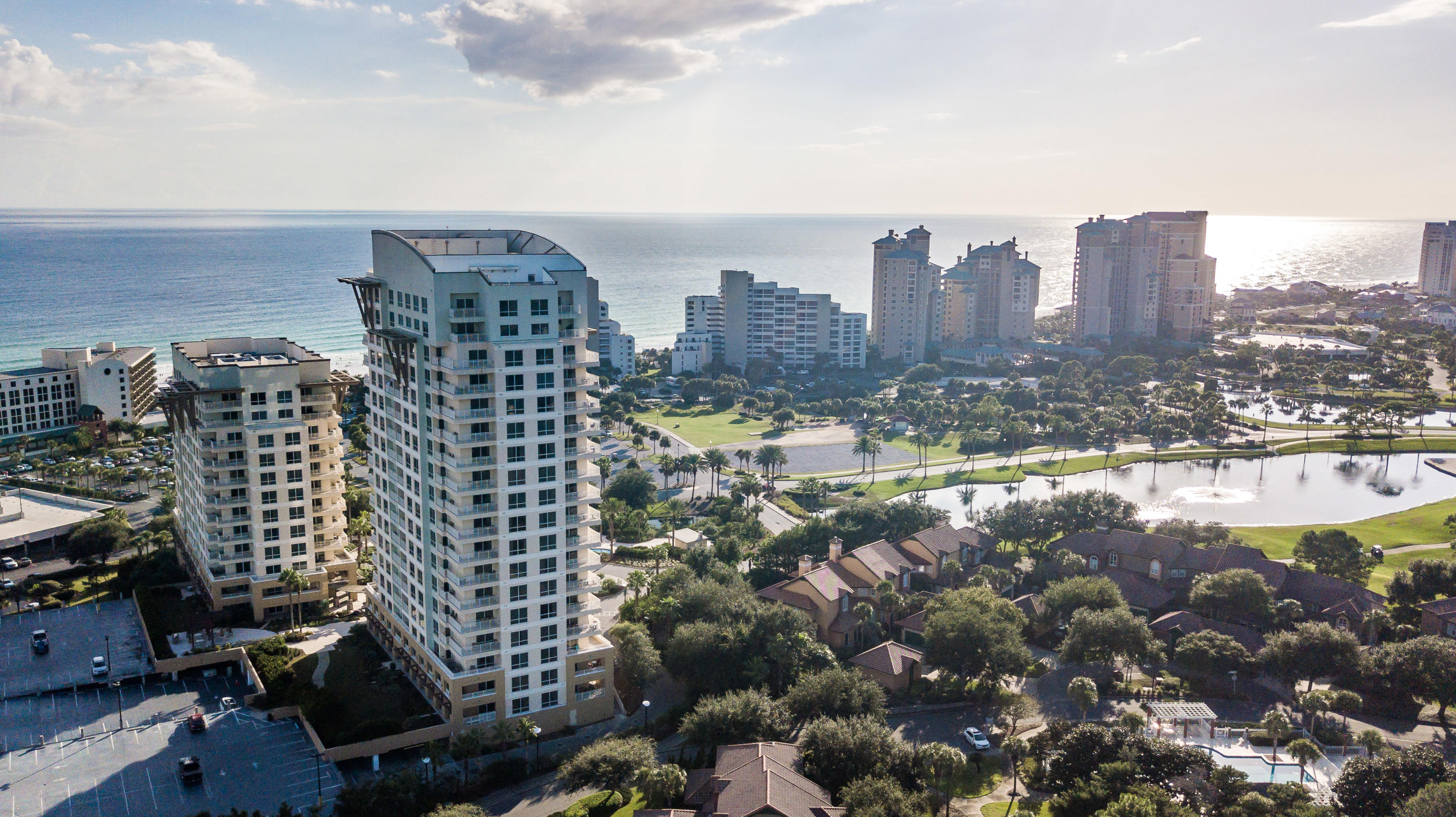 LUAU I - Residential