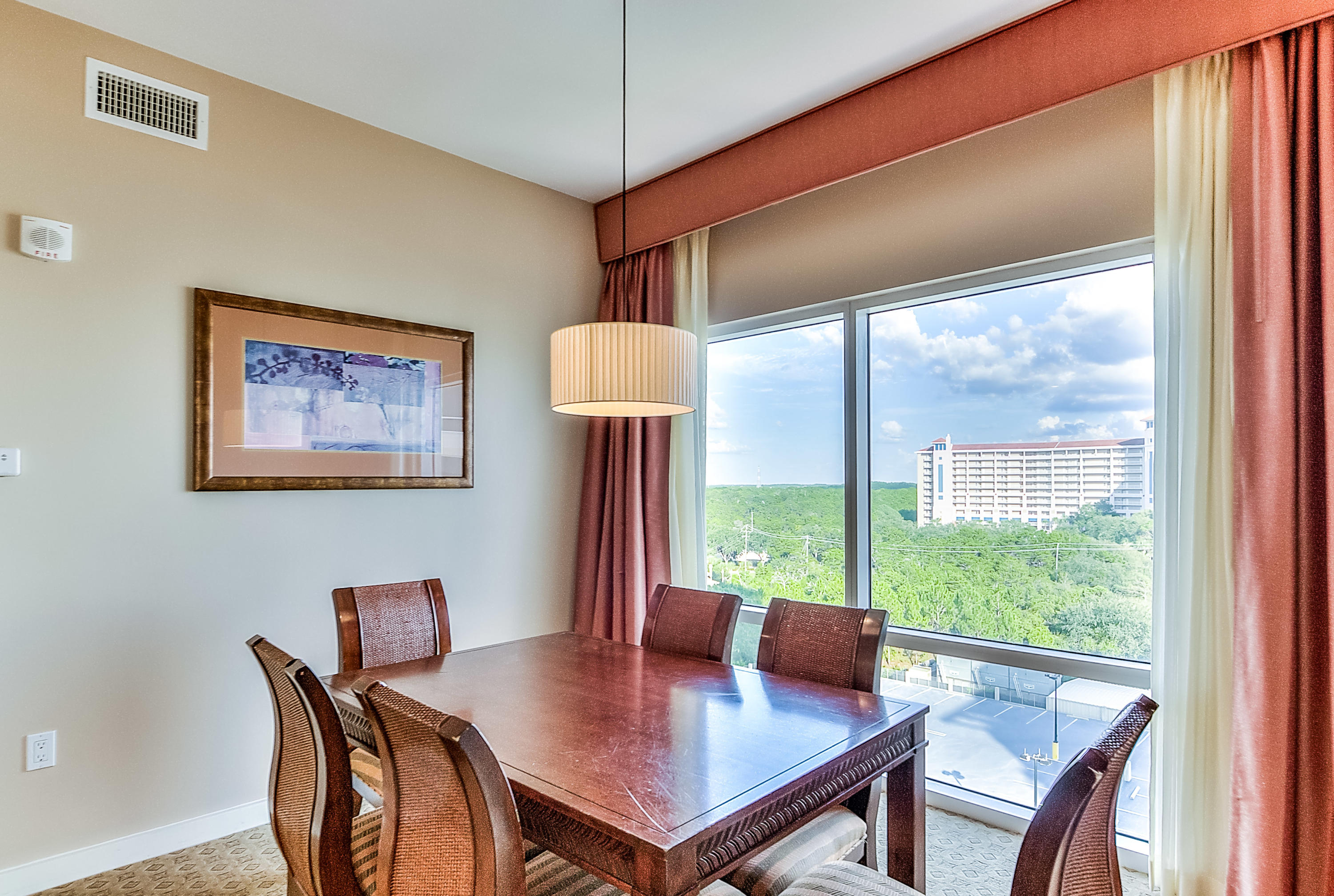 LUAU I - Residential