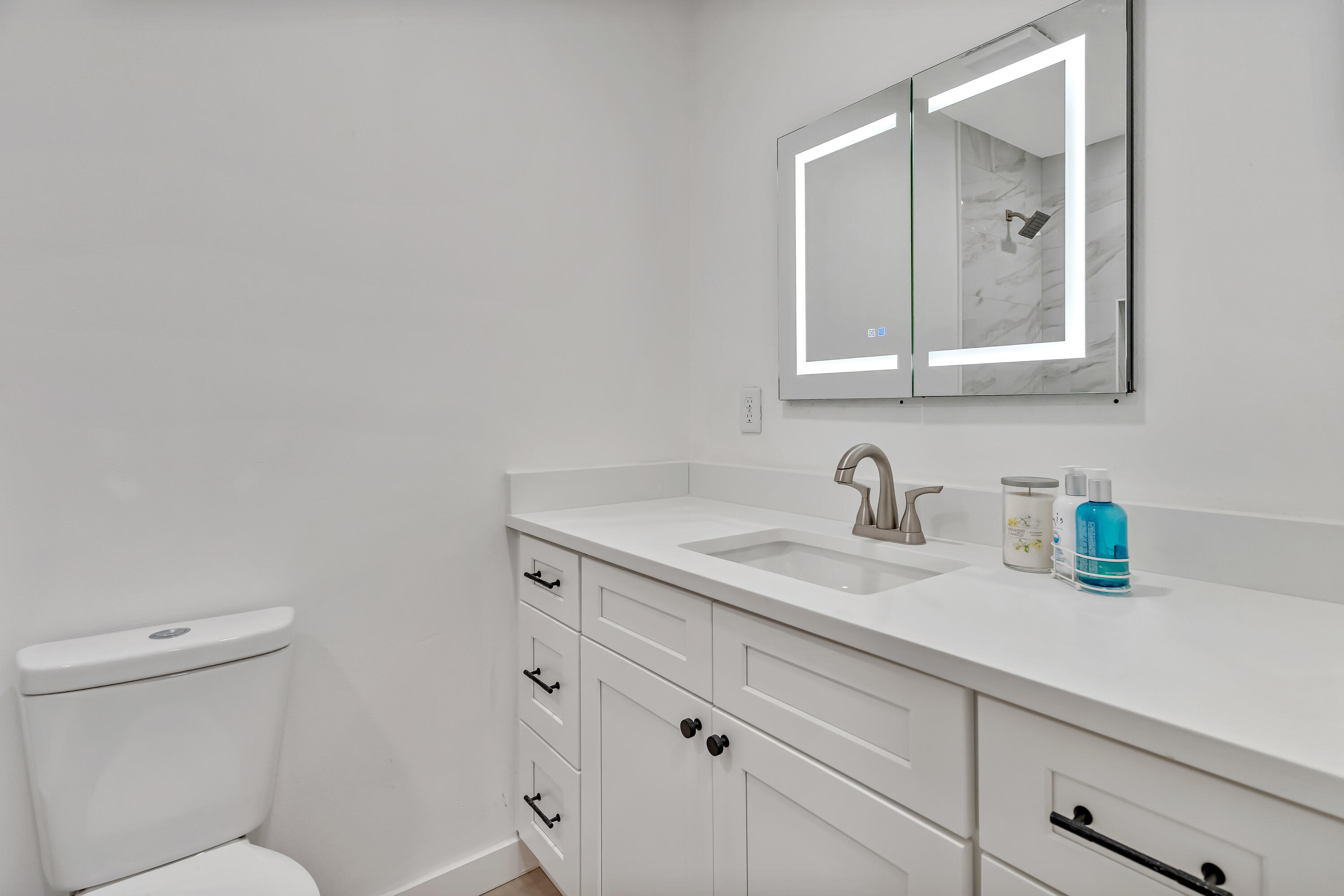 MIRAMAR ESTATES 3RD ADDN - Residential