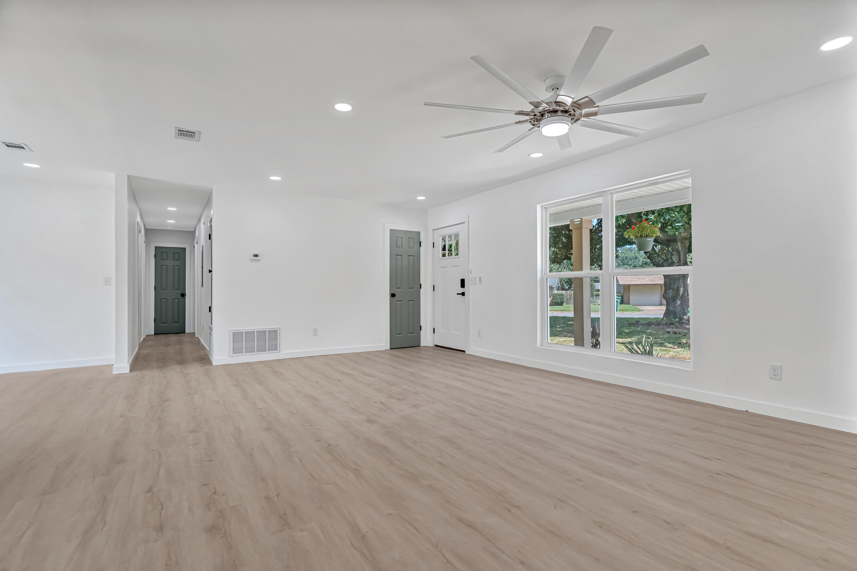 MIRAMAR ESTATES 3RD ADDN - Residential