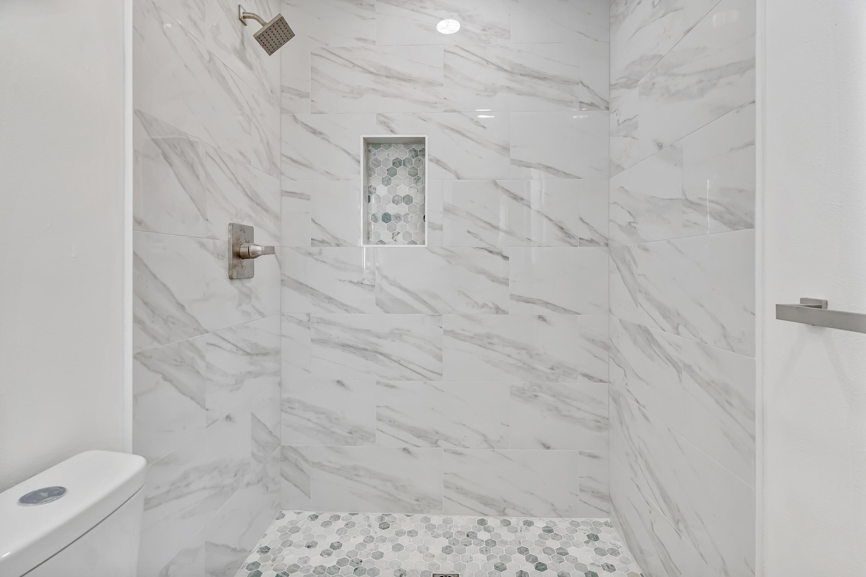 MIRAMAR ESTATES 3RD ADDN - Residential