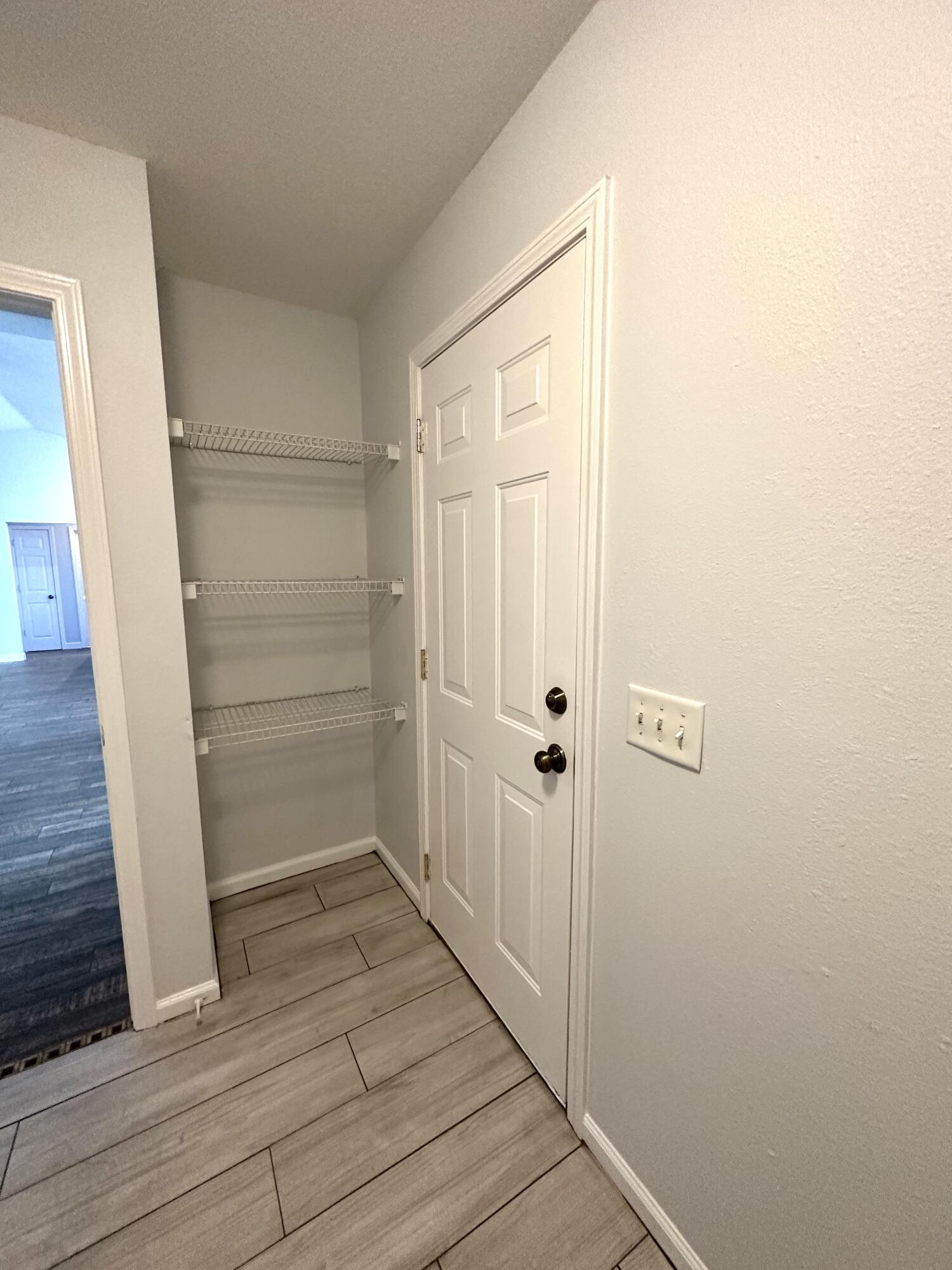 NO RECORDED SUBDIVISION - Residential Lease