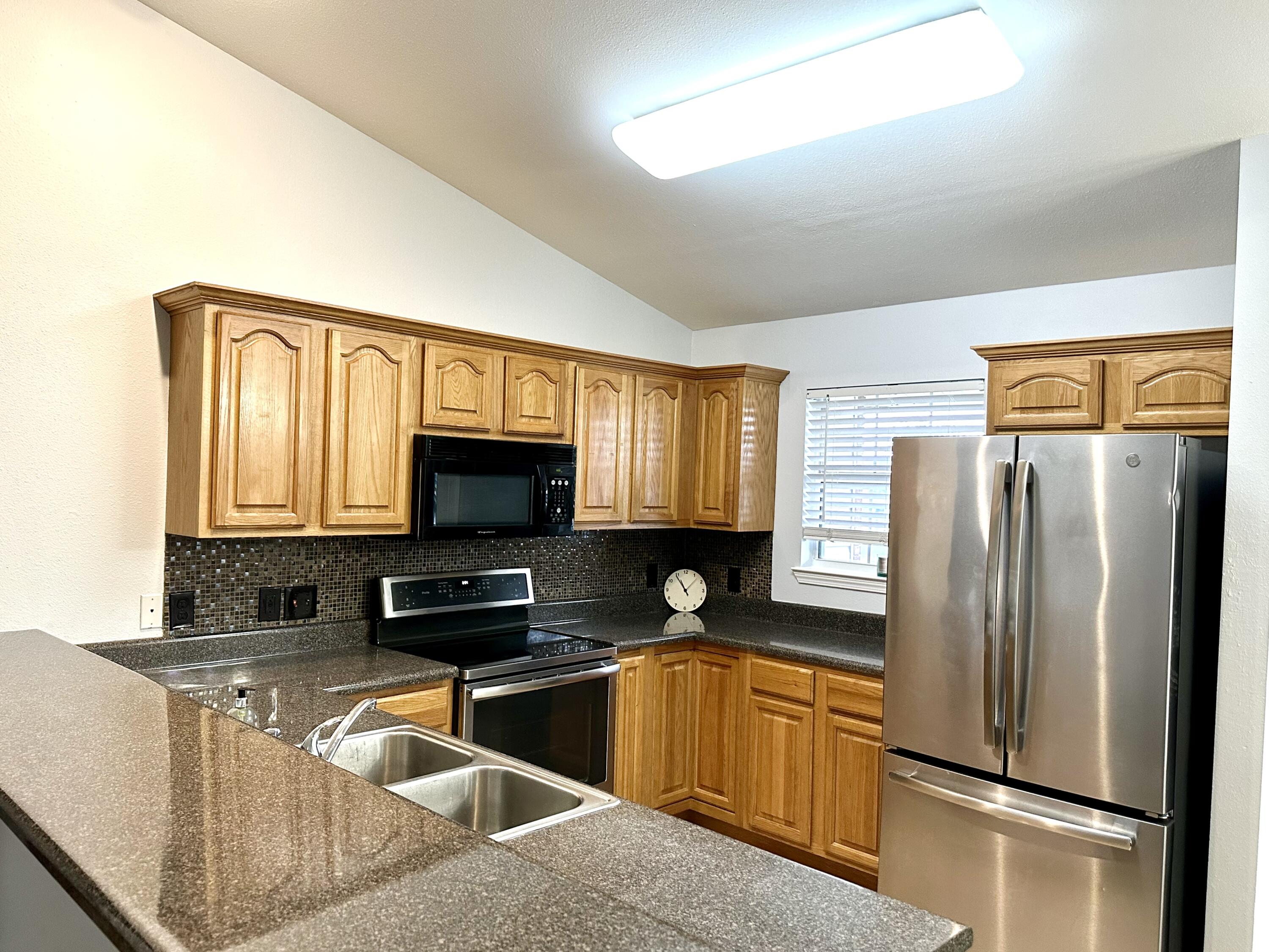 NO RECORDED SUBDIVISION - Residential Lease