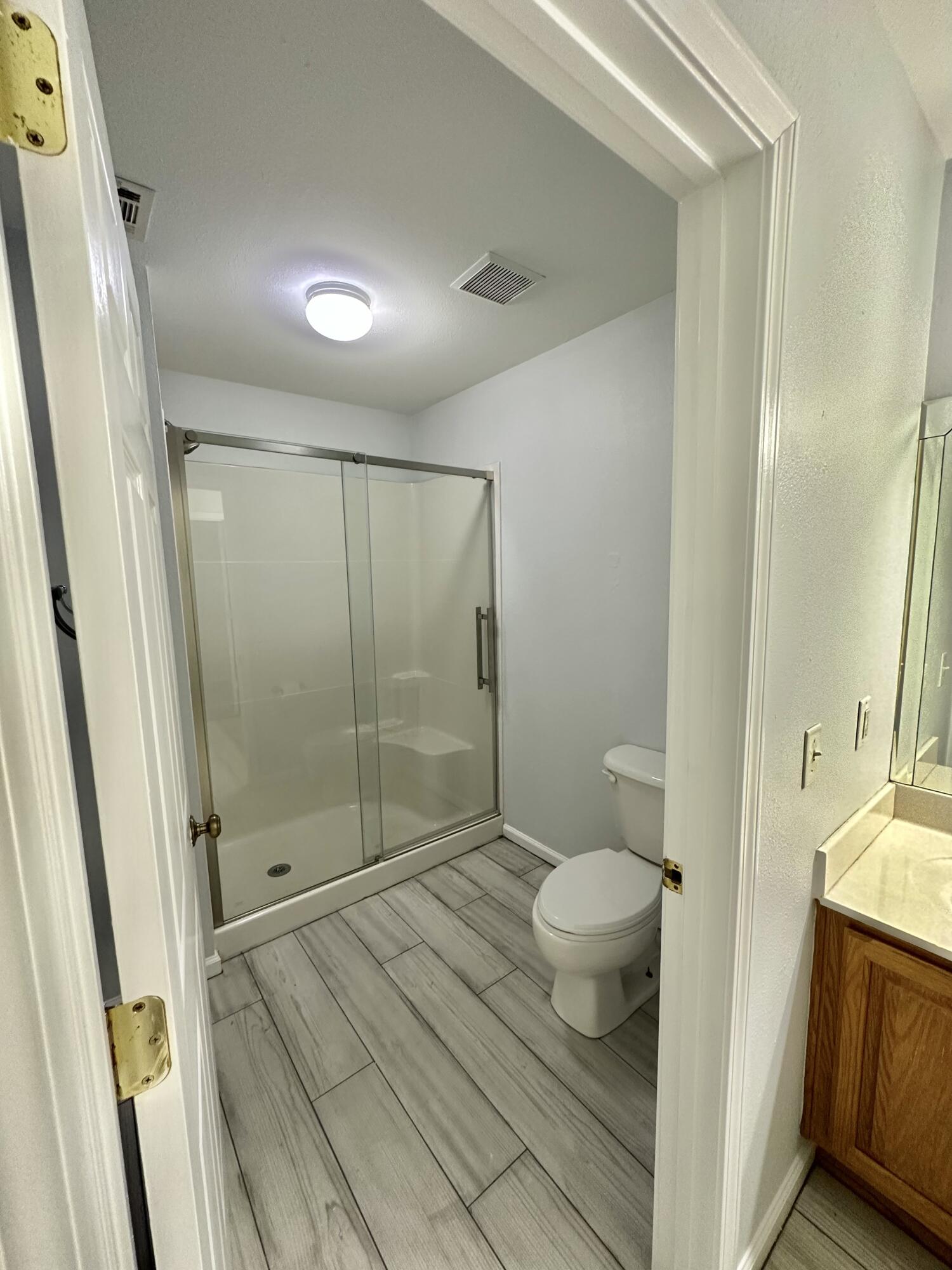 NO RECORDED SUBDIVISION - Residential Lease