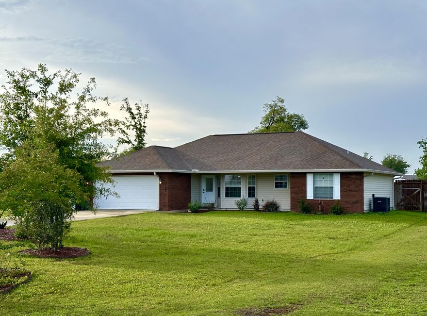 Fabulous & Affordable! Beautiful 3 Bedroom, 2 Bath home on large lot .69 acre, with Privacy Fenced Backyard. Spacious Open Floor Plan w/split bedrooms.  Master Bedroom en-suite w/large walk-in closet. Guest Bedrooms, Hall, Bath, & Linen Closet. Large Laundry Room w/shelves. Plus, an awesome Bonus Room for extra guests, office, playroom, or just extra storage. Home Highlights: Wood-Look Ceramic Flooring, High Ceilings, Large Covered Patio, and the Whole House Water Filtration System is truly amazing. Large driveway offers lots of parking, space for a Boat/RV. Pet approval w/restrictions: Only one, small dog allowed, (up to 25 lbs. approx.) Non-refundable pet cleaning fee deposit: $250.00. Owner plans future (tbd) repair for above ground pool.