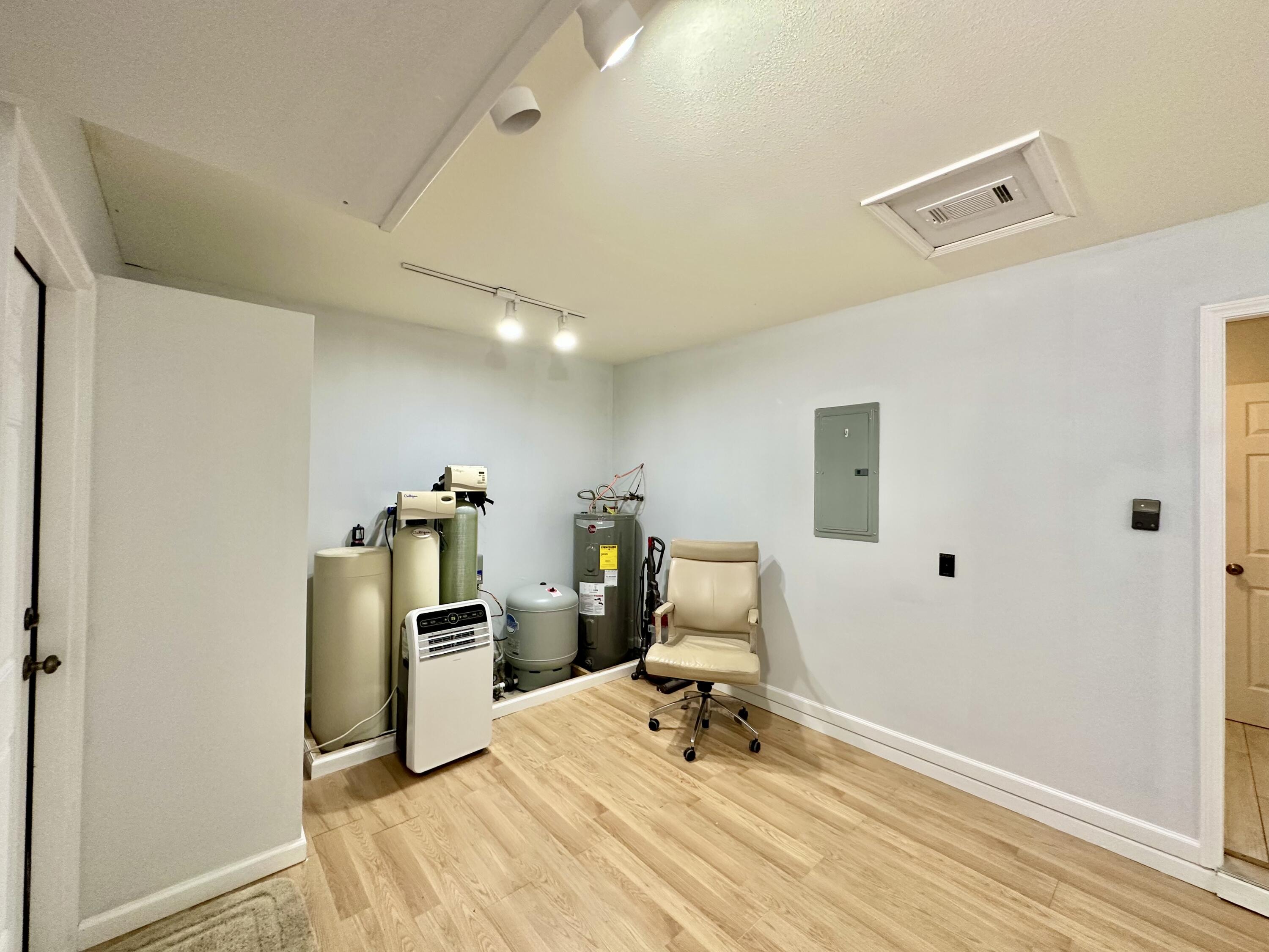 NO RECORDED SUBDIVISION - Residential Lease