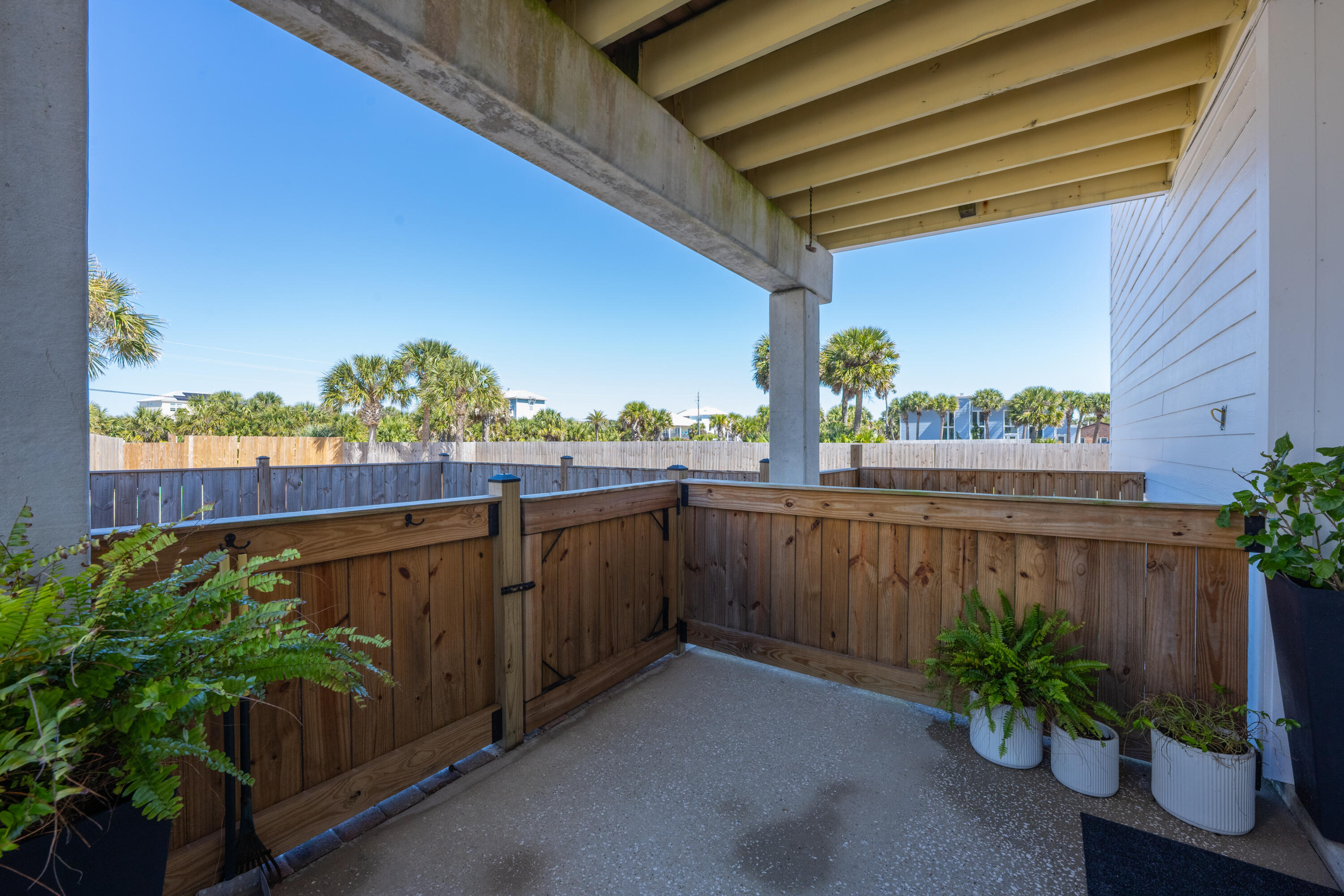 SANTA ROSA VILLAS - Residential