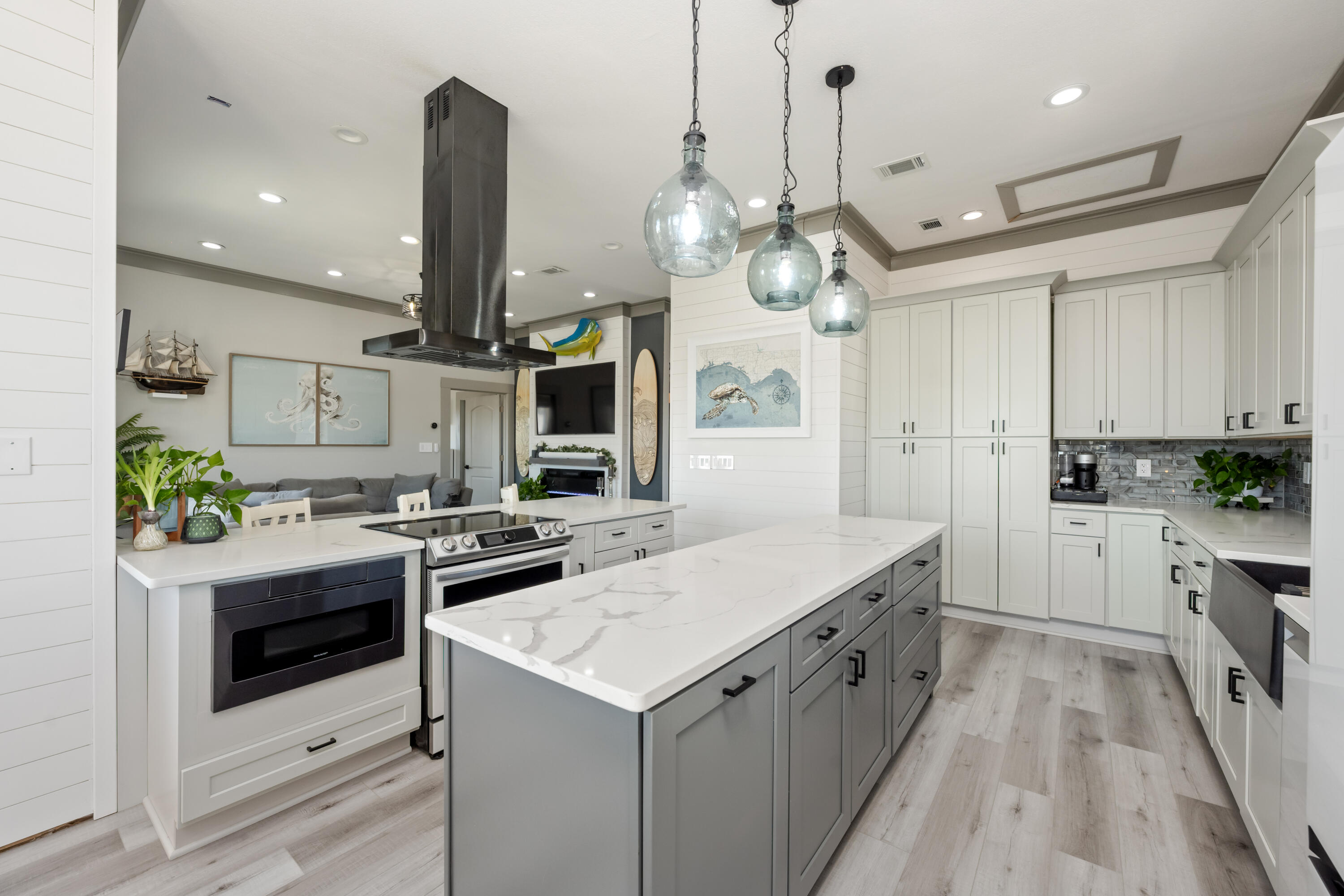 SANTA ROSA VILLAS - Residential