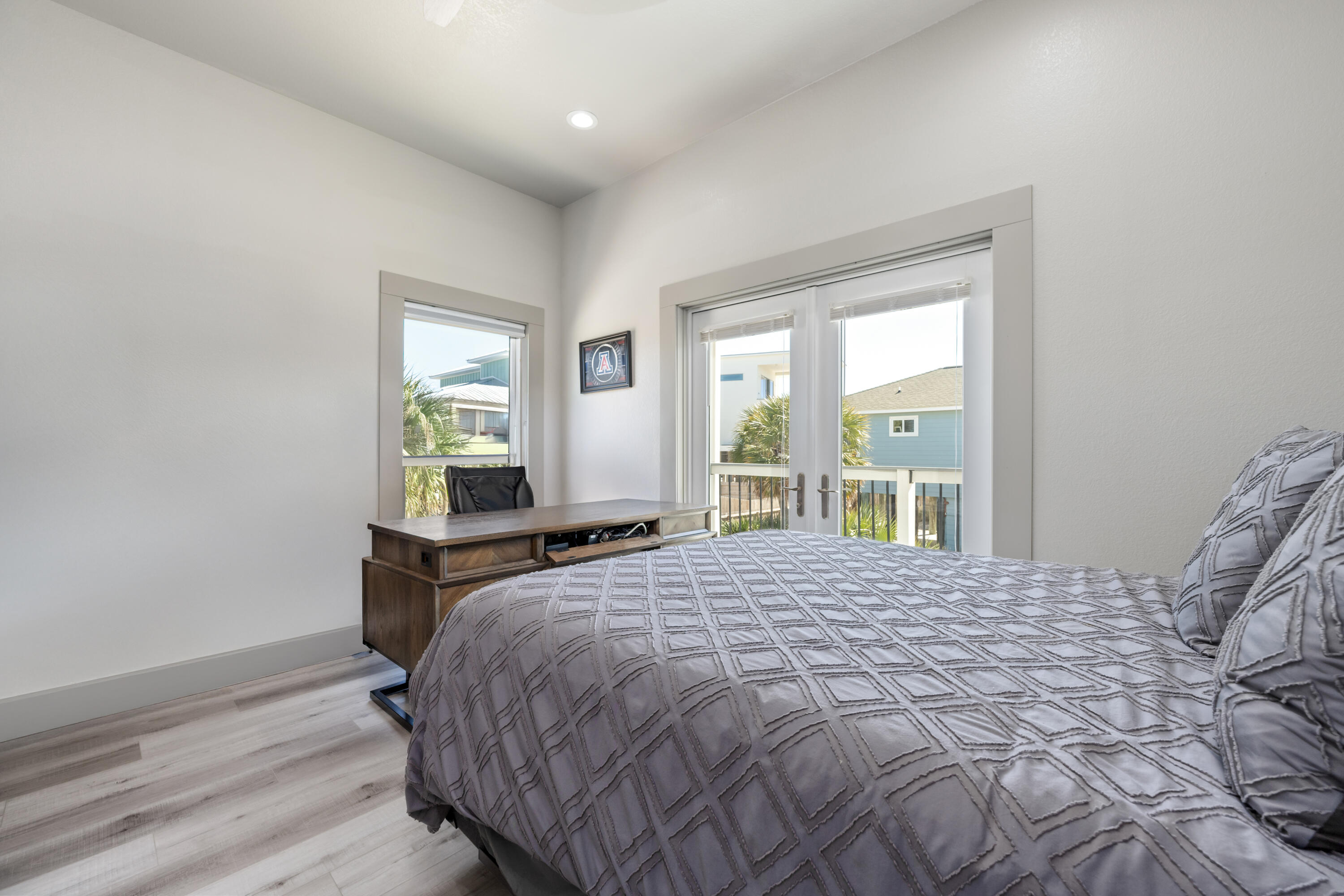 SANTA ROSA VILLAS - Residential