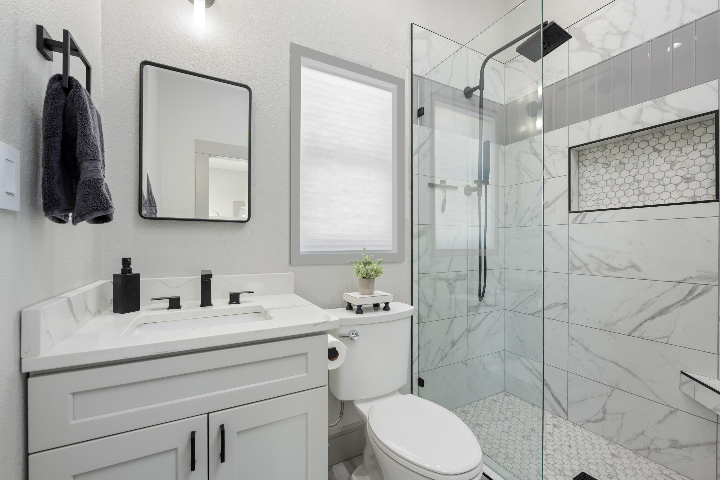 SANTA ROSA VILLAS - Residential