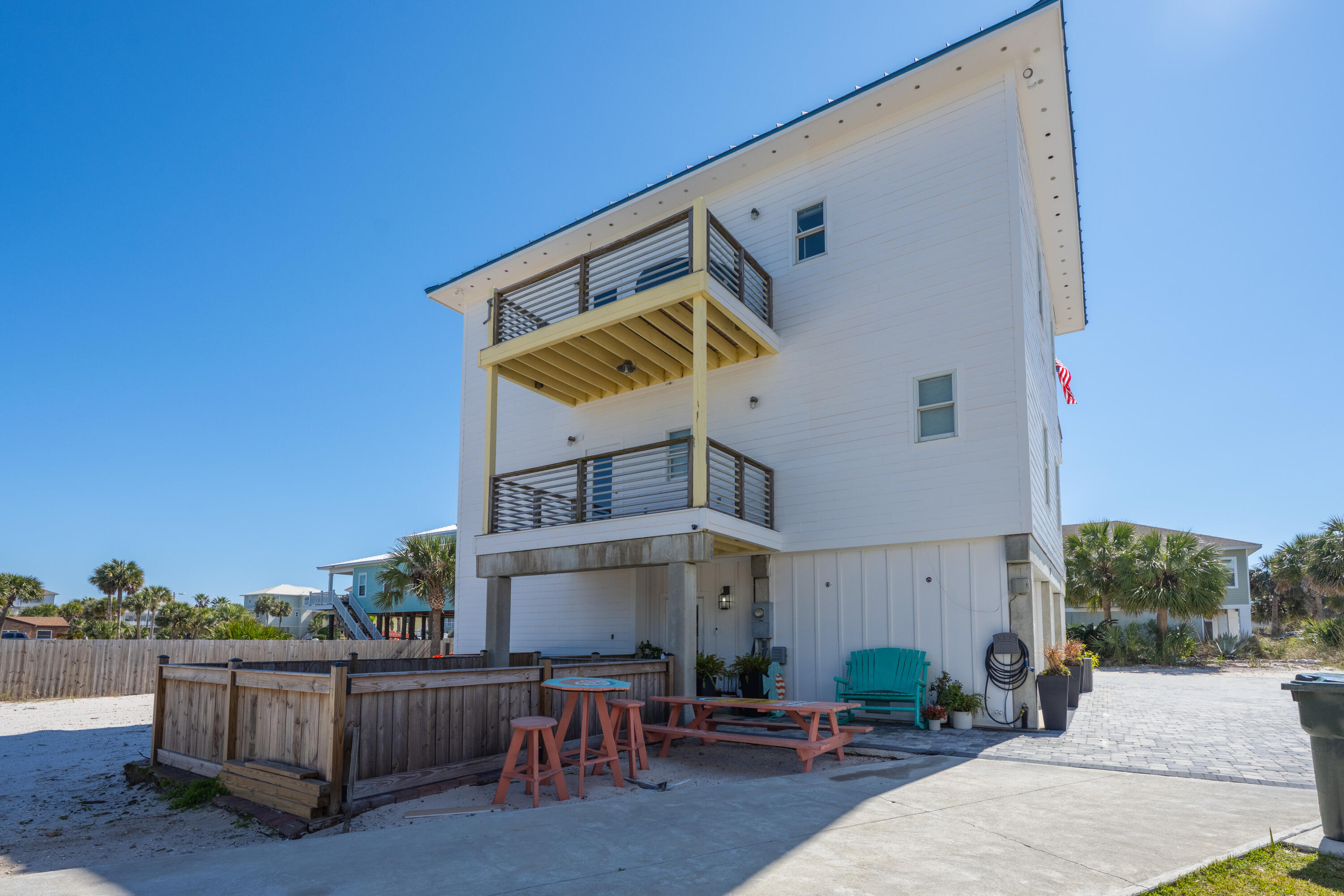 SANTA ROSA VILLAS - Residential
