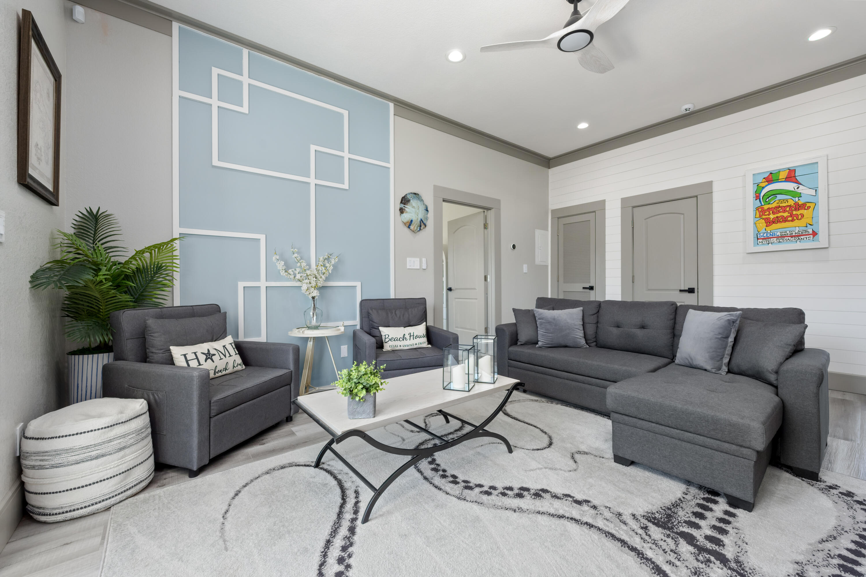 SANTA ROSA VILLAS - Residential