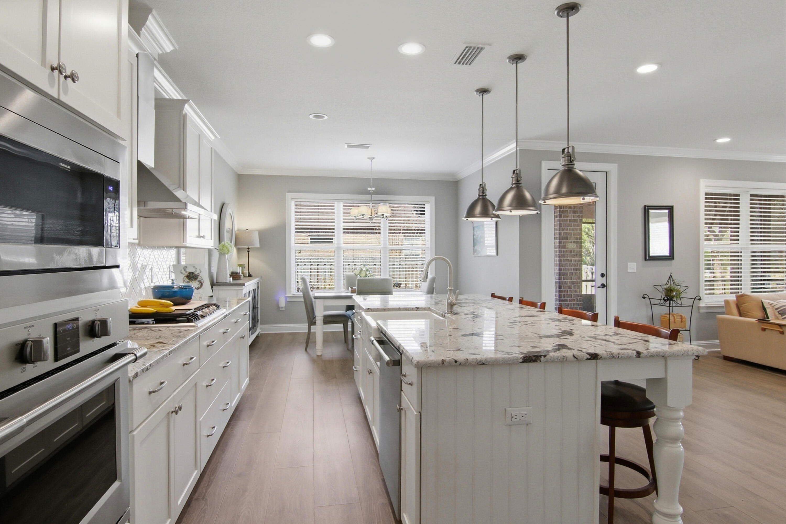 HAMMOCK BAY - Residential