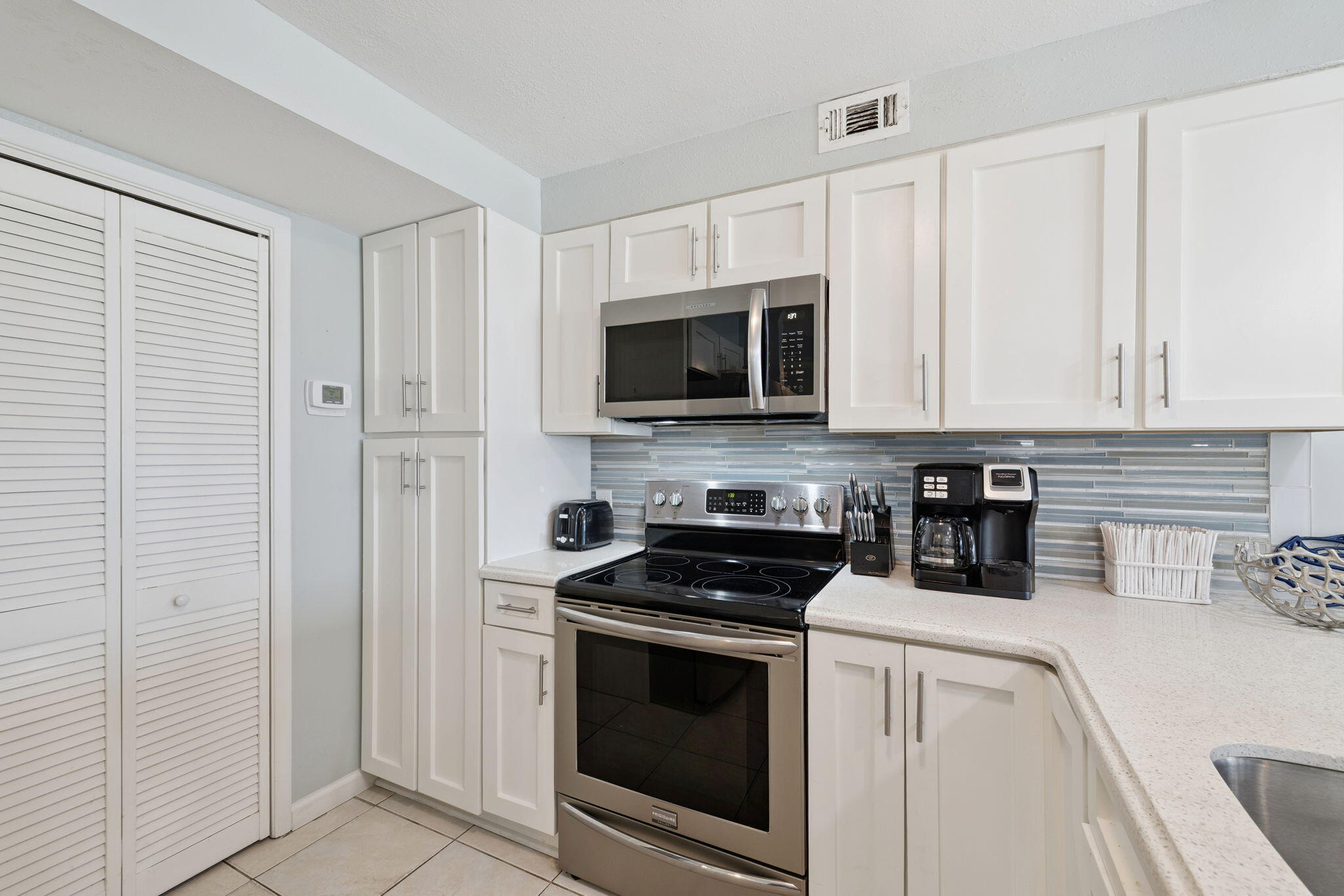 PINNACLE PORT - Residential