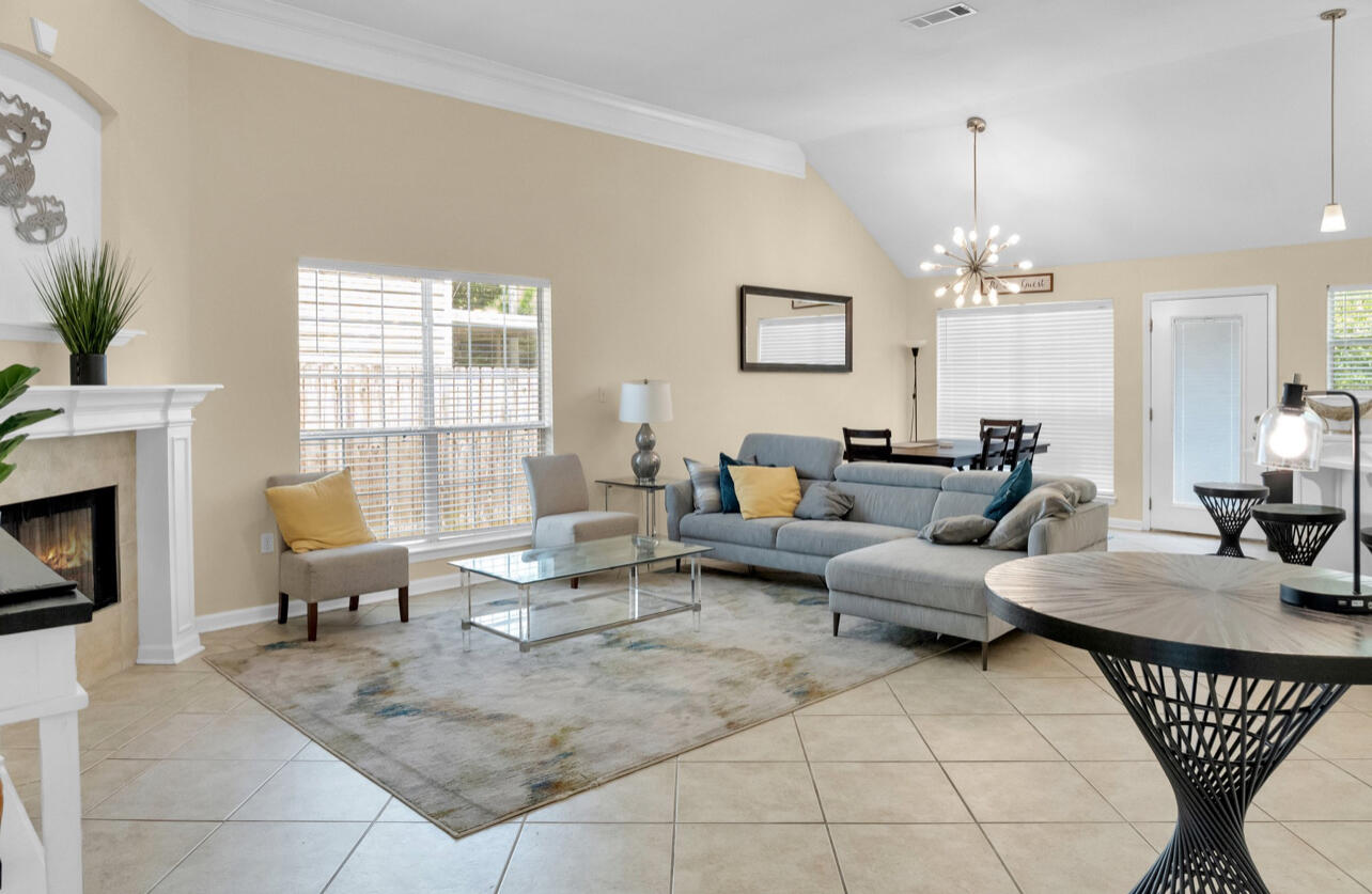 OLDE FLORIDA LAKES - Residential