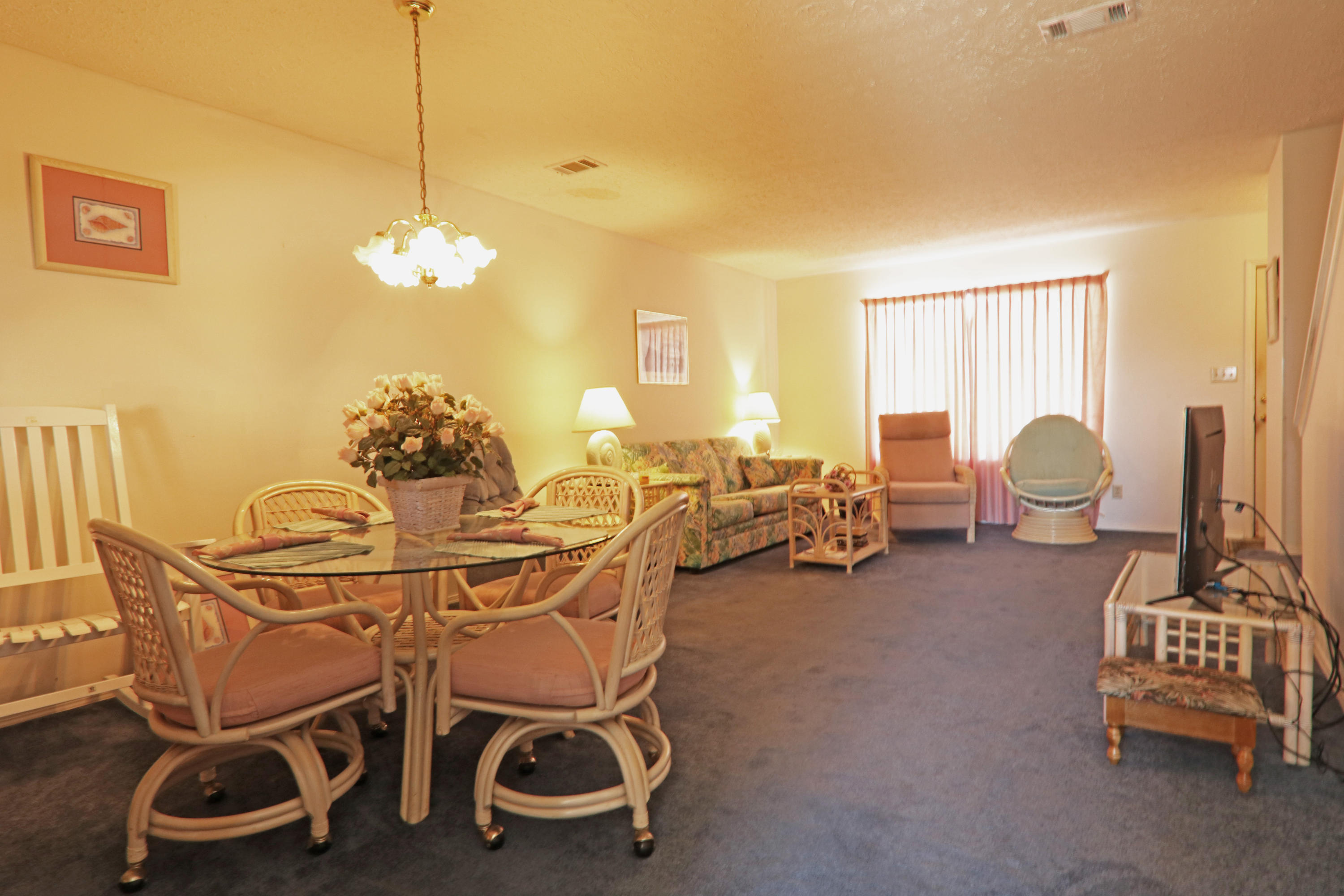 SANDPRINTS CONDO - Residential