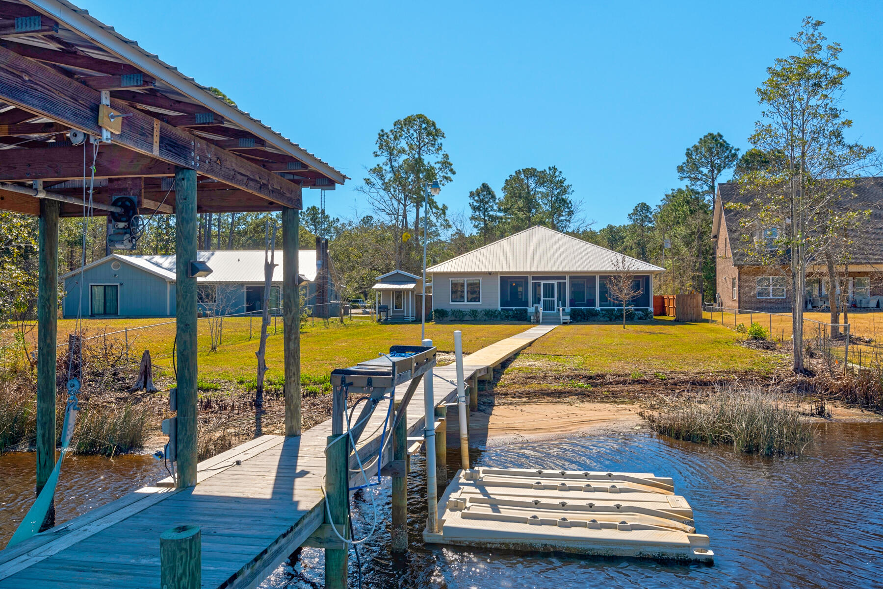 METES & BOUNDS - Residential