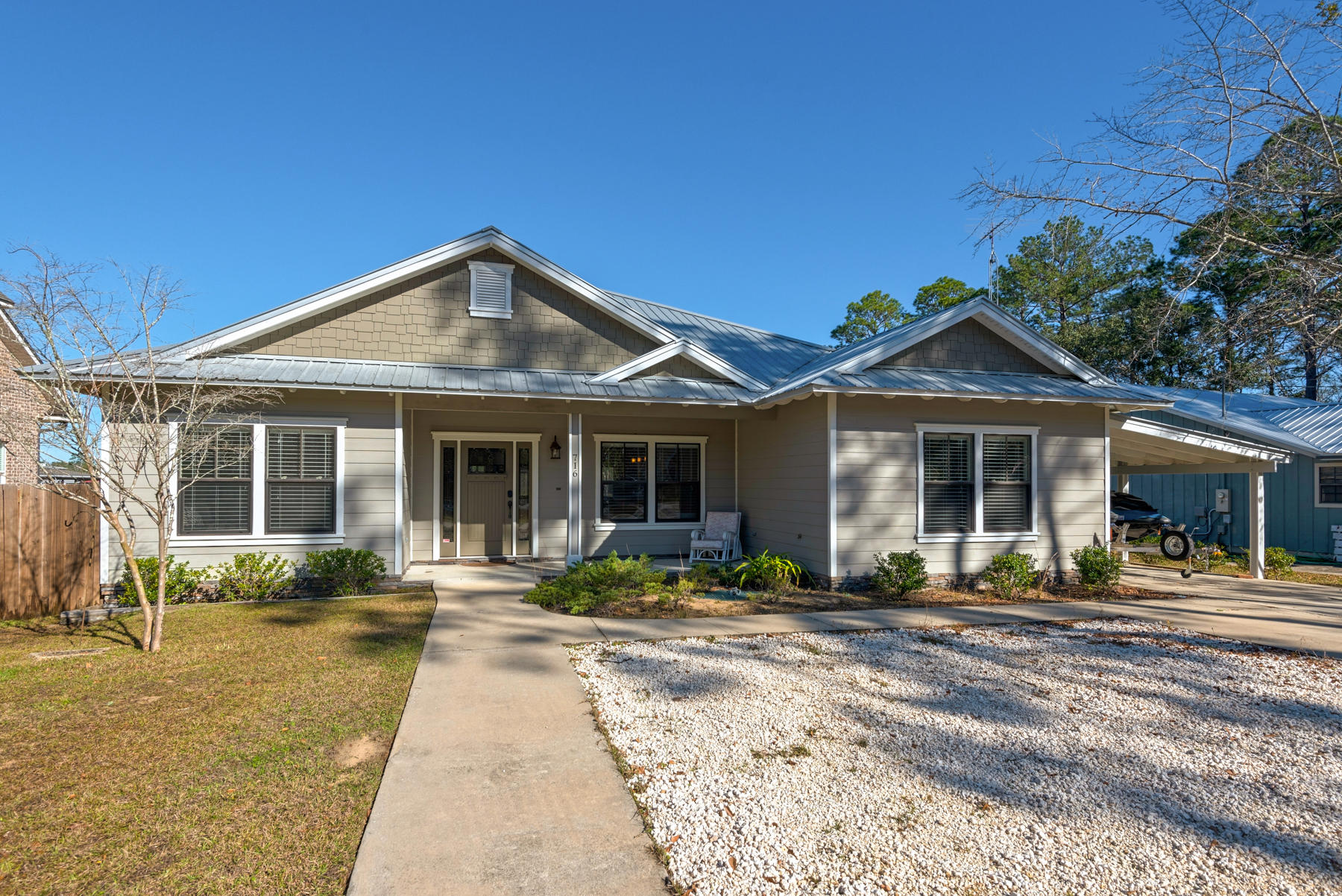 METES & BOUNDS - Residential