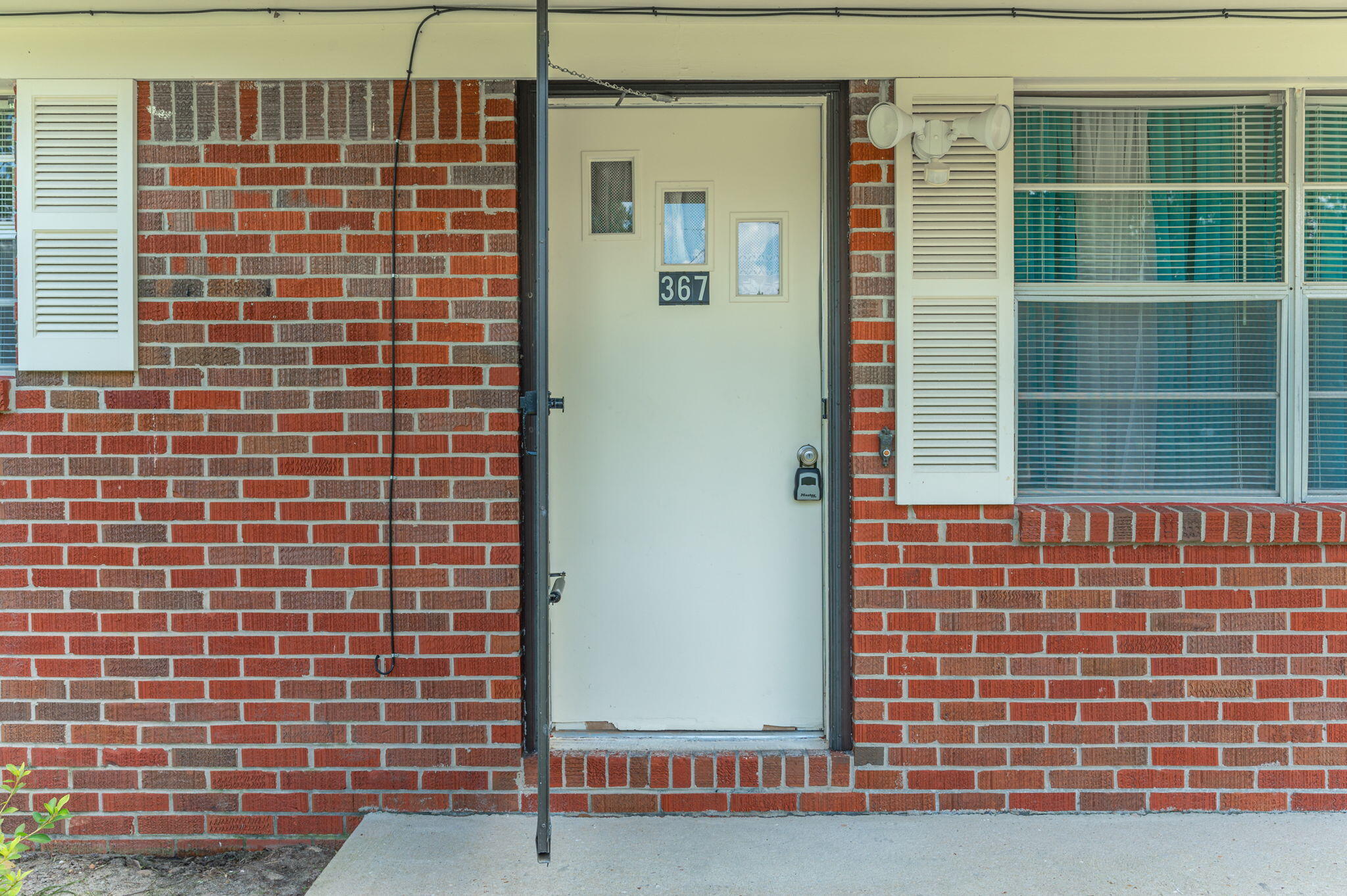 METES & BOUNDS - Residential Lease
