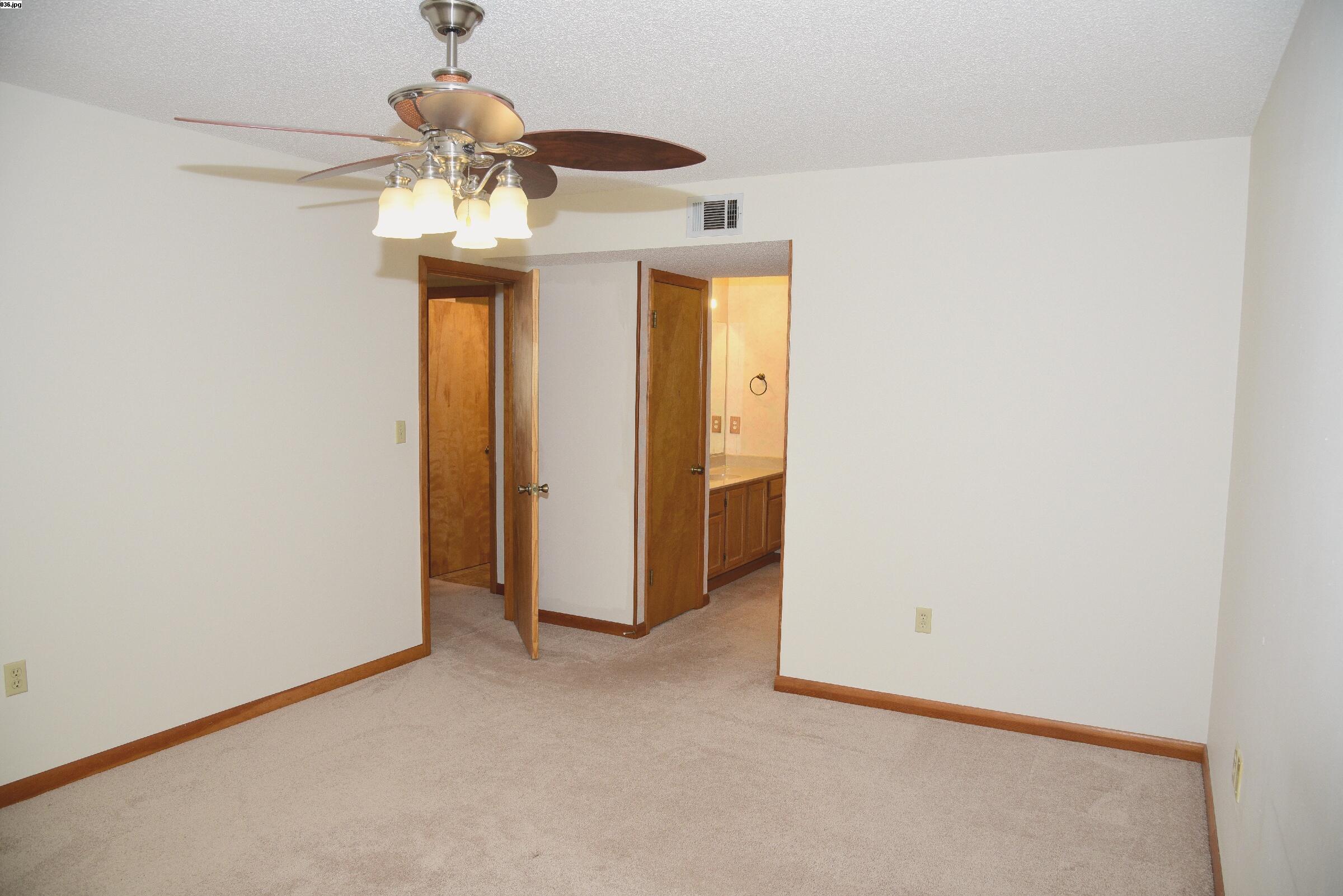 CEDAR RIDGE - Residential Lease