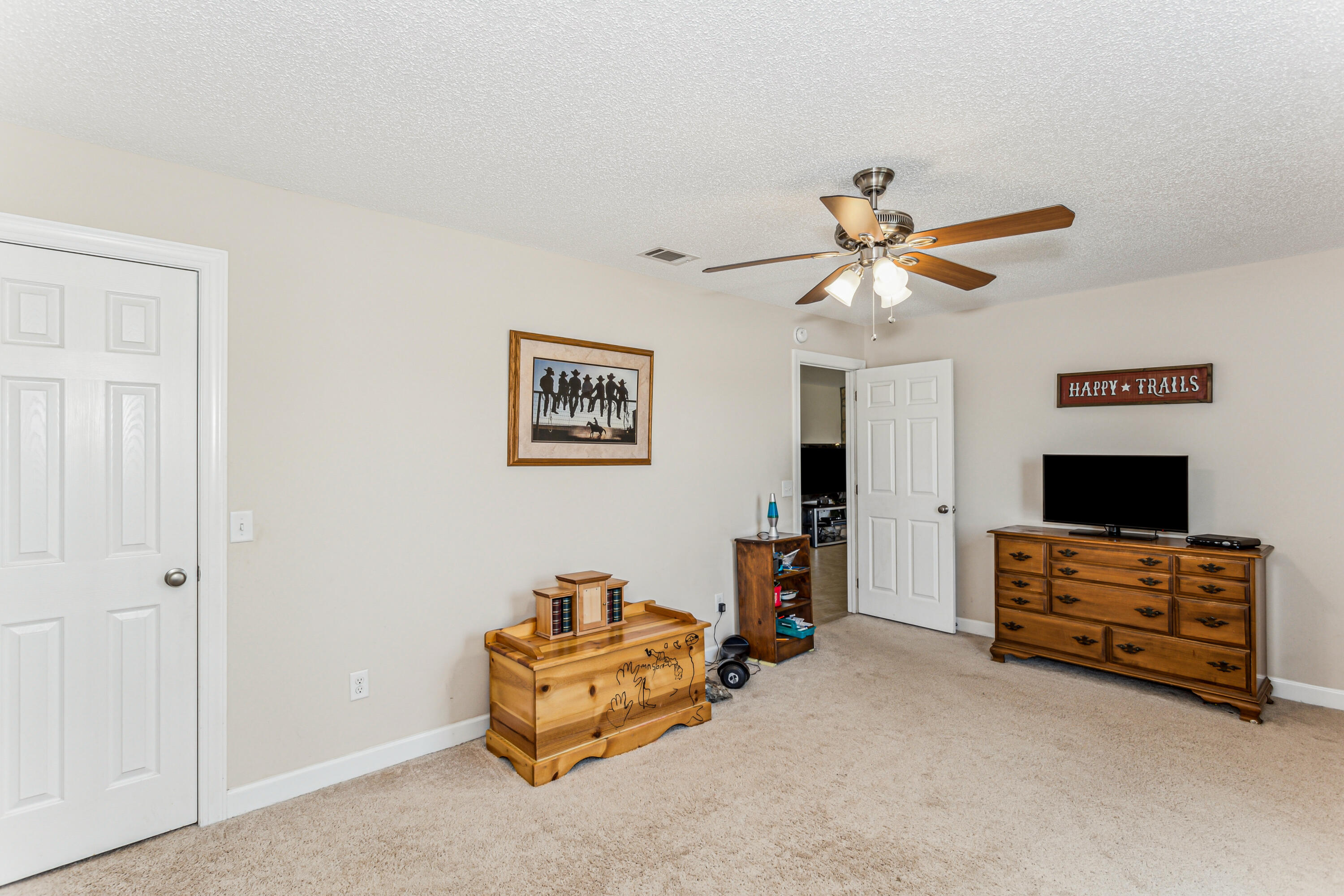 NONESUCH WAY - Residential