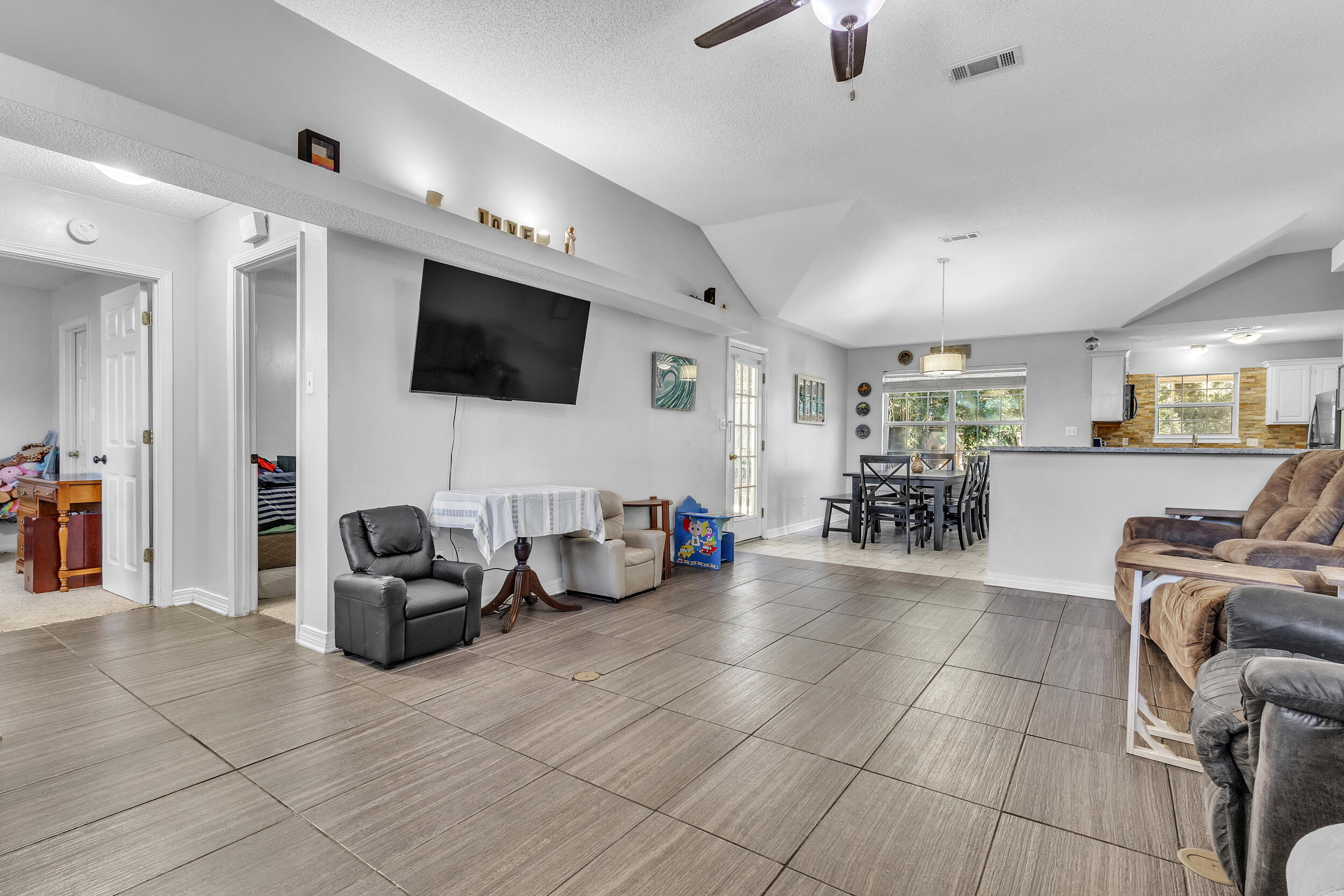 HOLLEY BY THE SEA, 1ST ADD - Residential