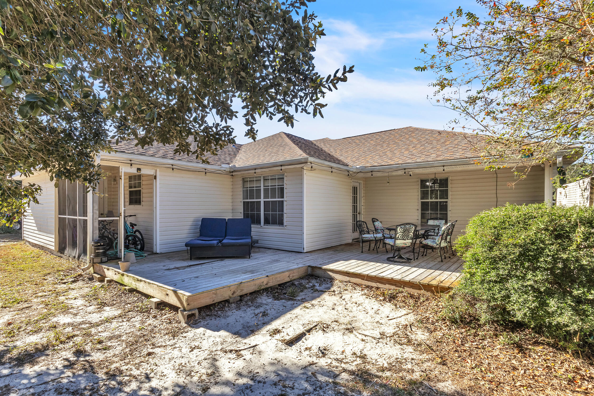 HOLLEY BY THE SEA, 1ST ADD - Residential