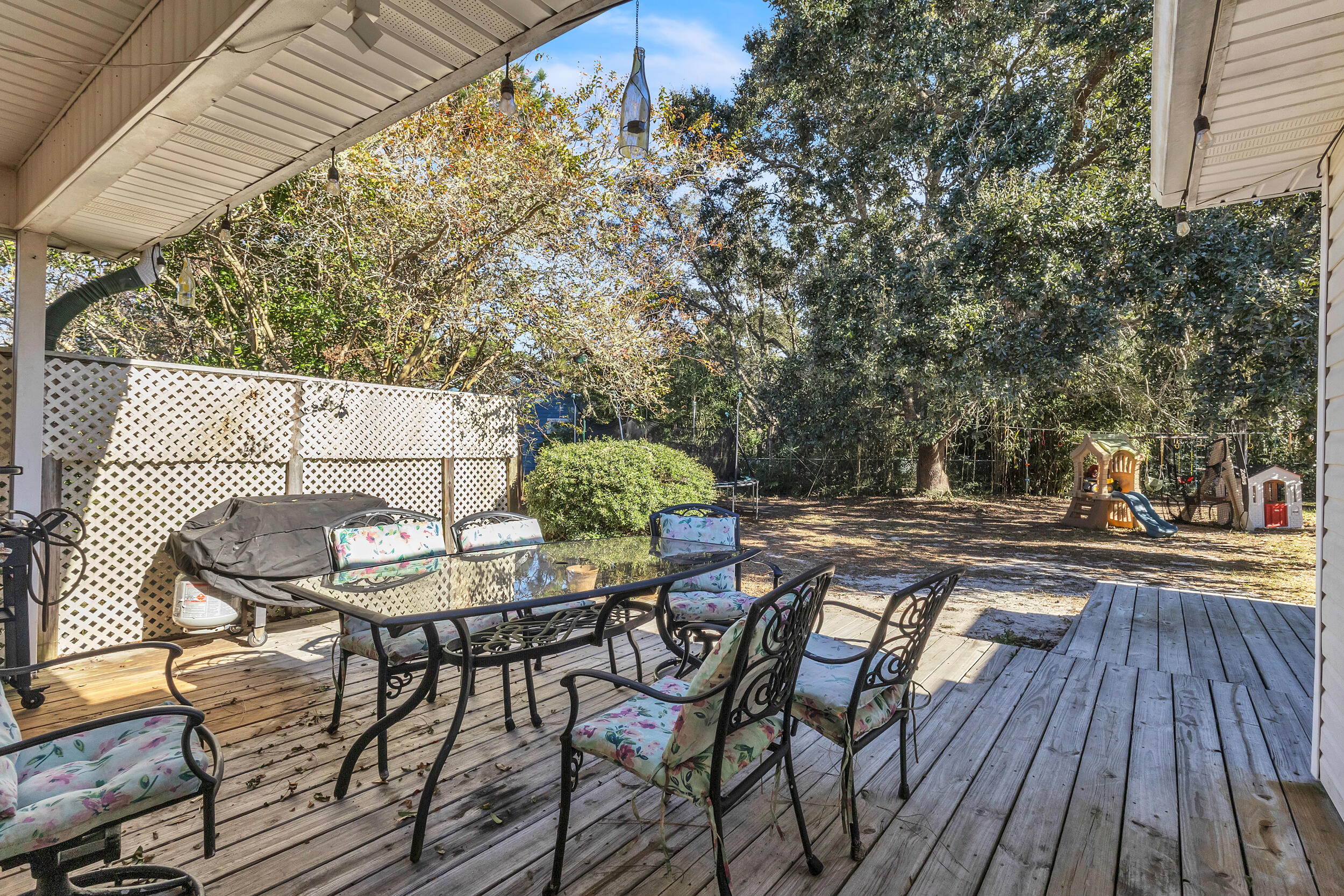 HOLLEY BY THE SEA, 1ST ADD - Residential