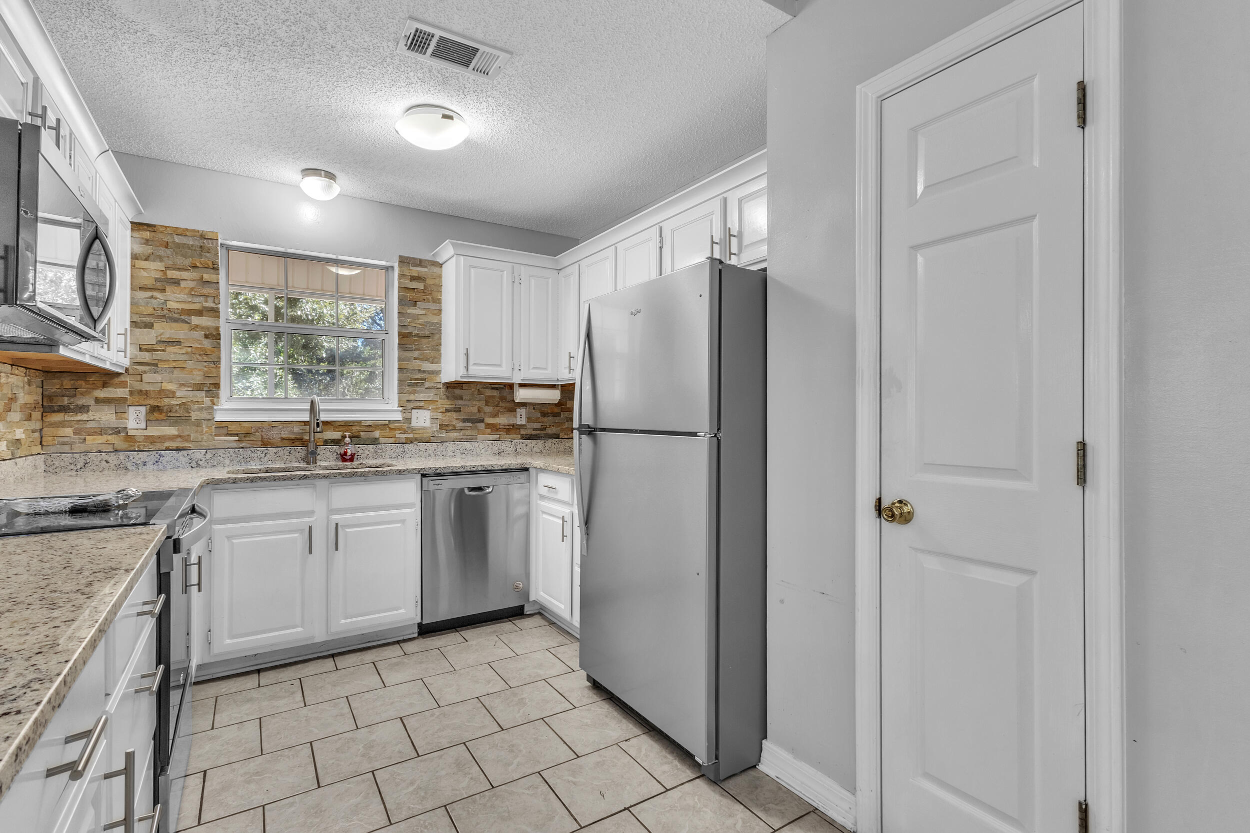 HOLLEY BY THE SEA, 1ST ADD - Residential