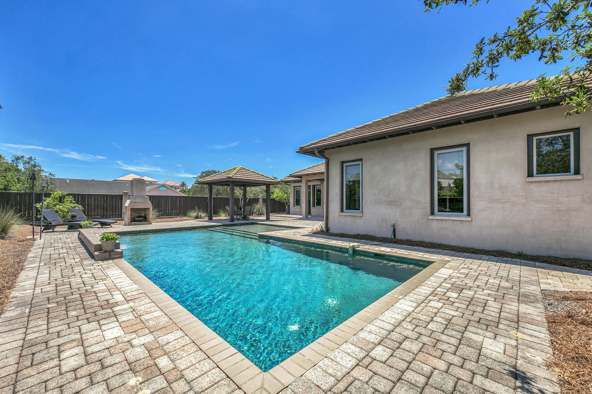 GULFSIDE ESTATES PHASE I & II - Residential