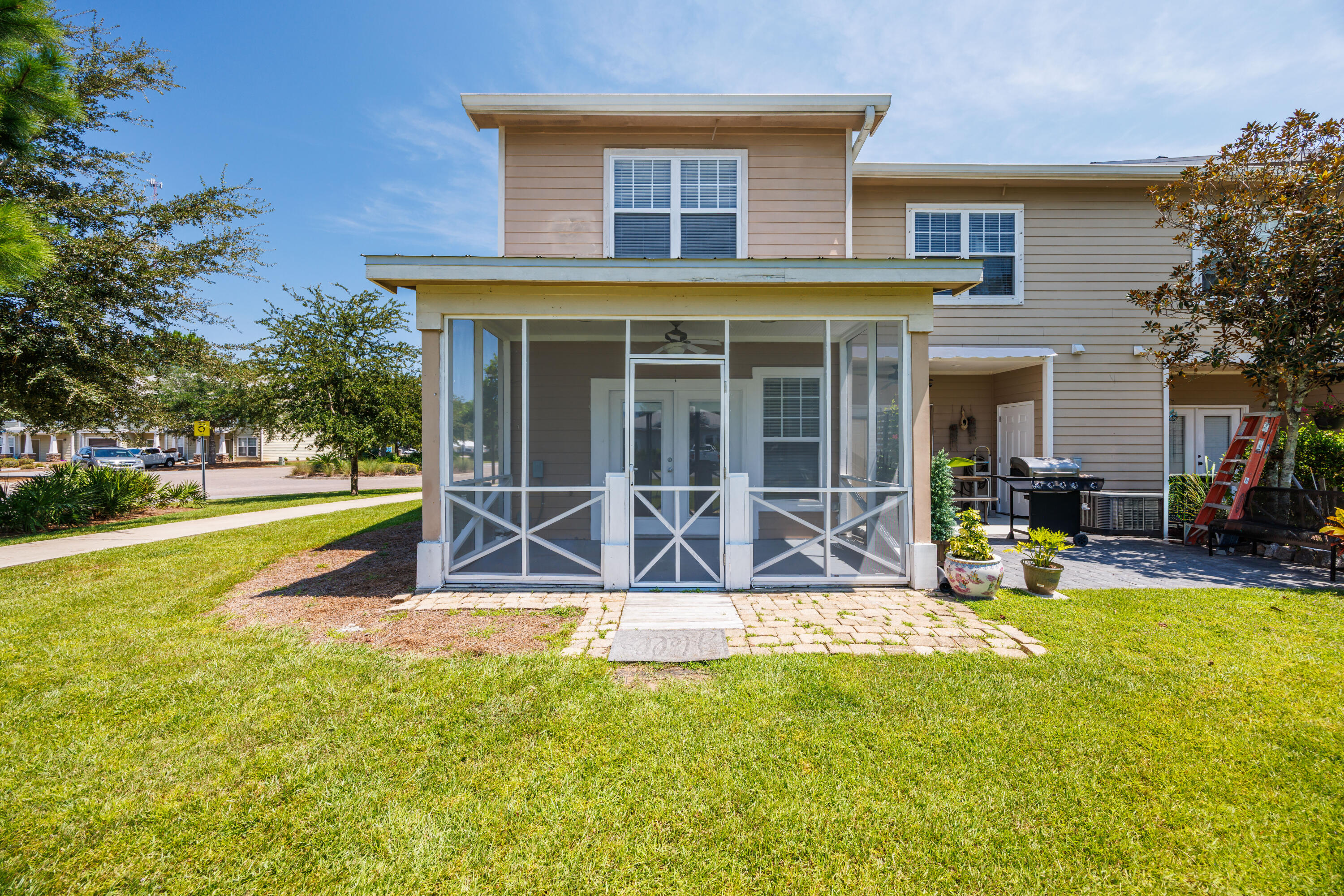 VERANDAS OF FREEPORT, THE - Residential