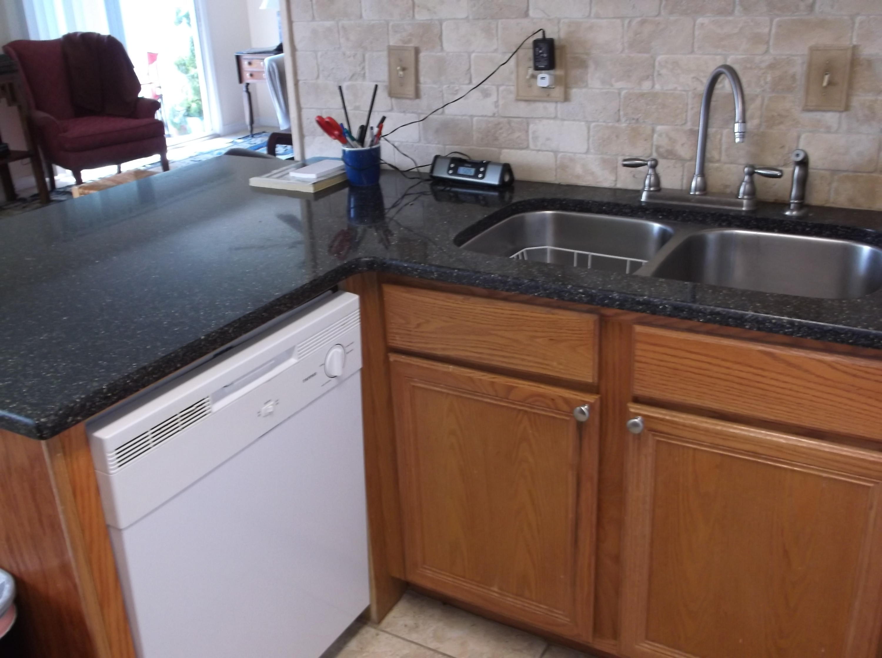 FINISTERRA CONDO - Residential