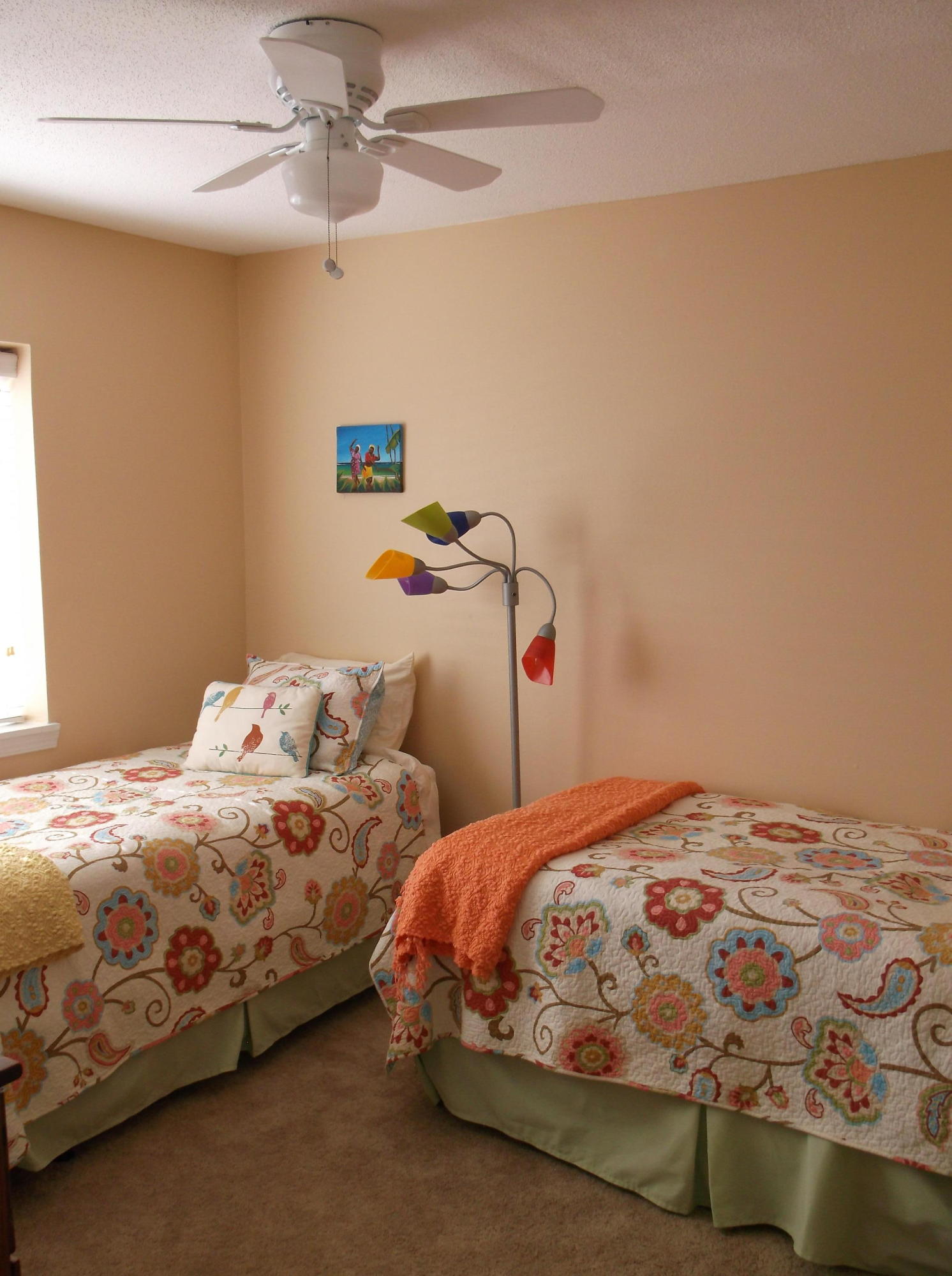 FINISTERRA CONDO - Residential