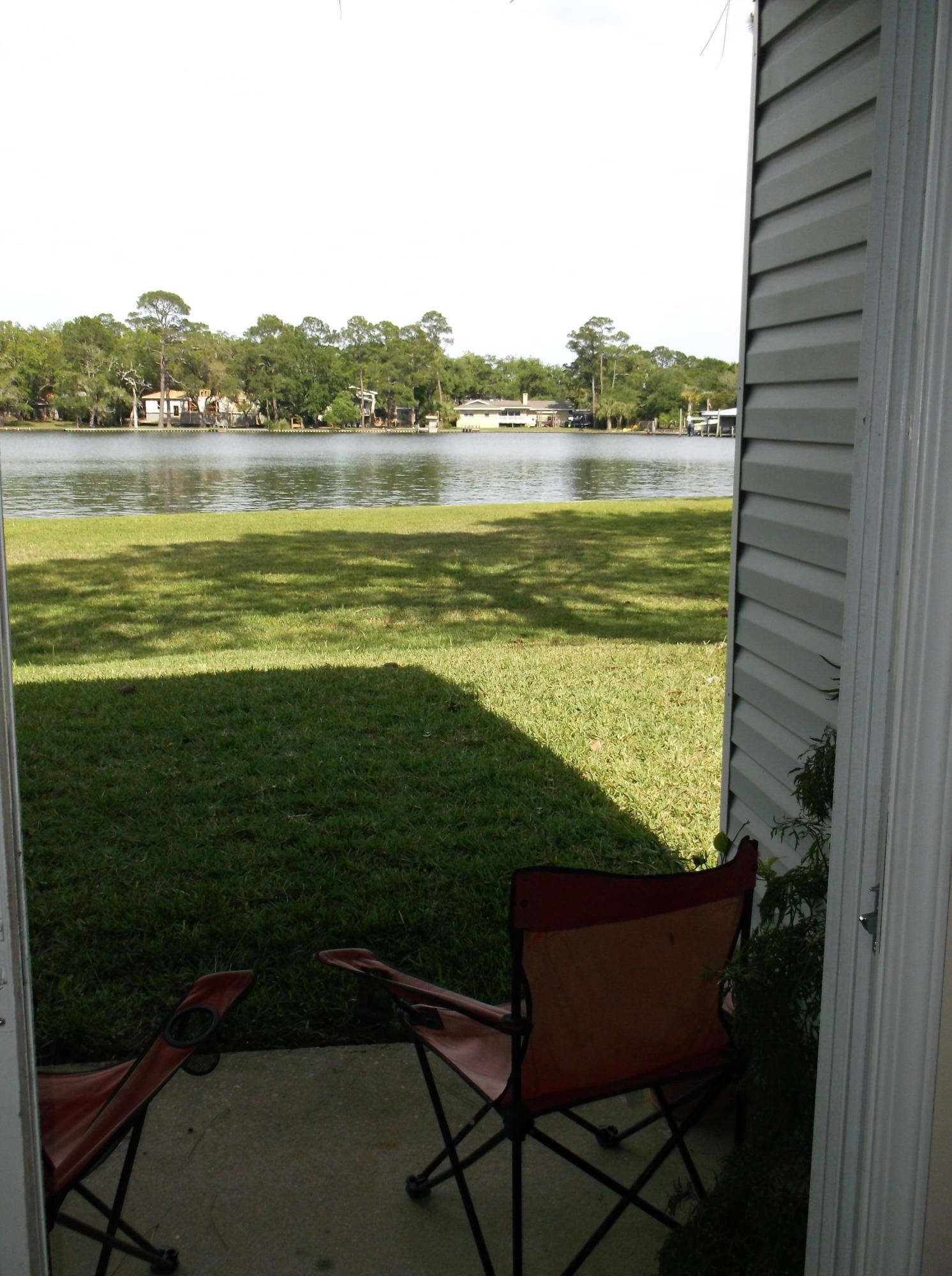 FINISTERRA CONDO - Residential