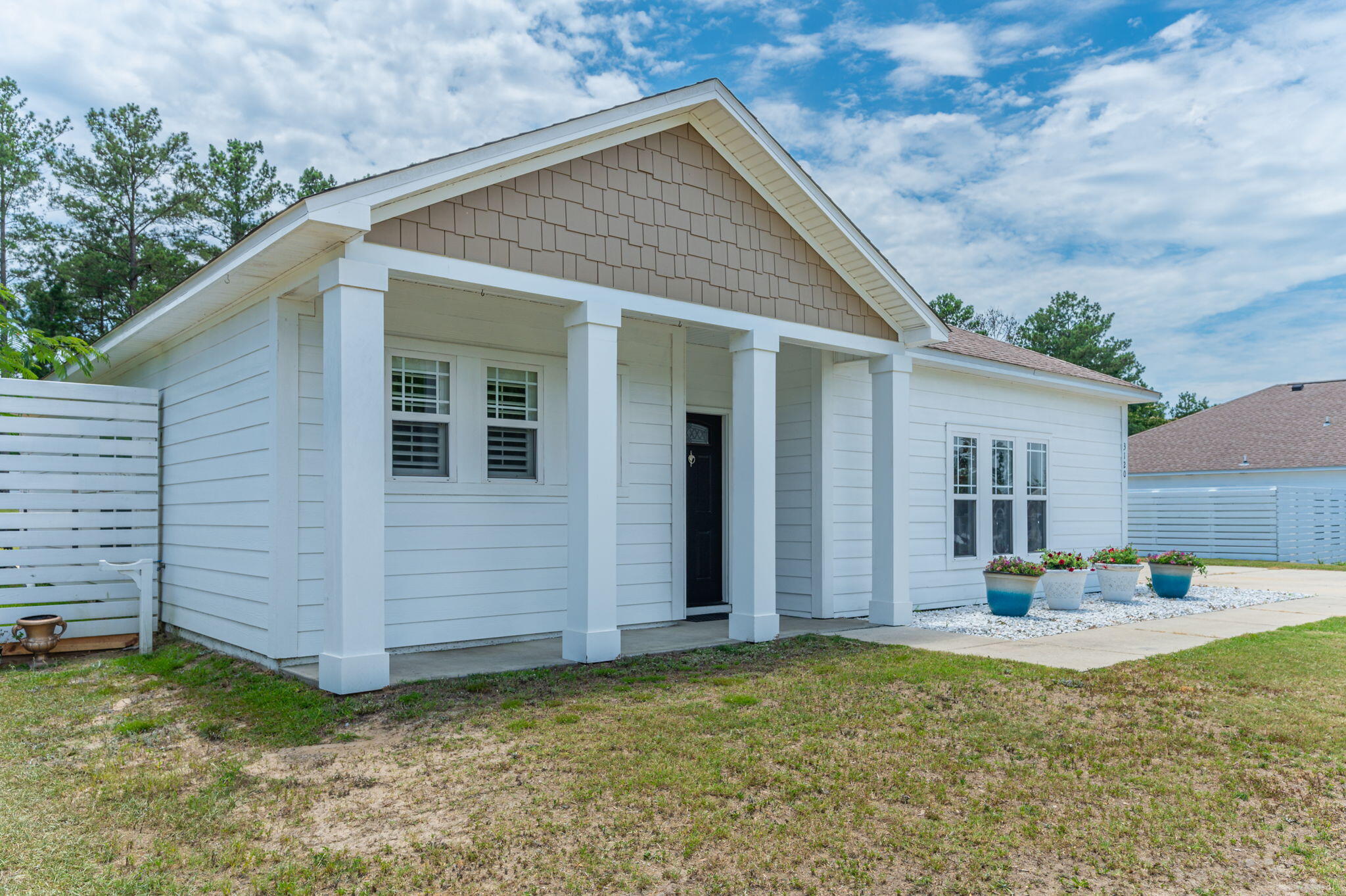 MAJESTIC OAKS - Residential