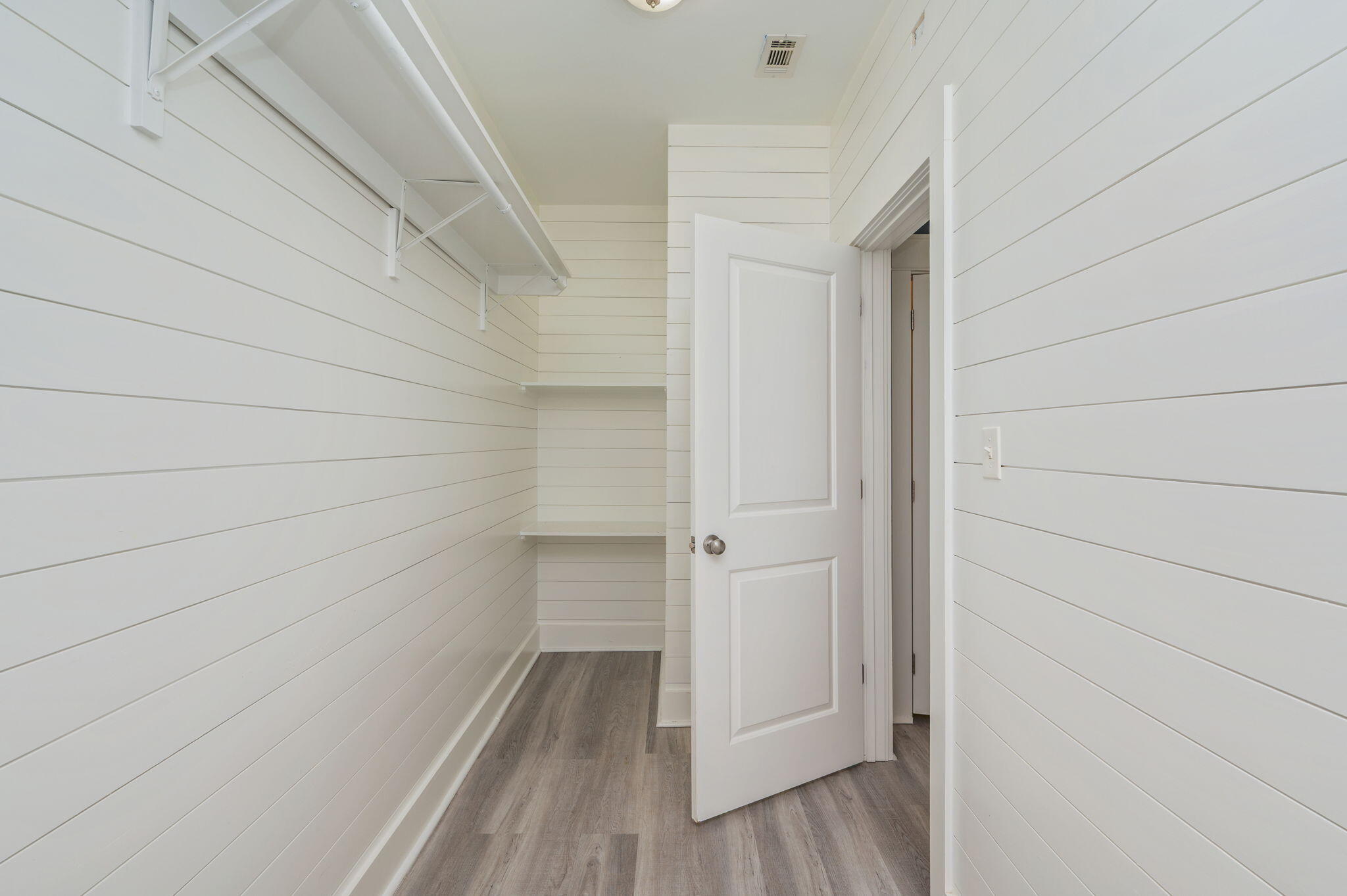 MAJESTIC OAKS - Residential