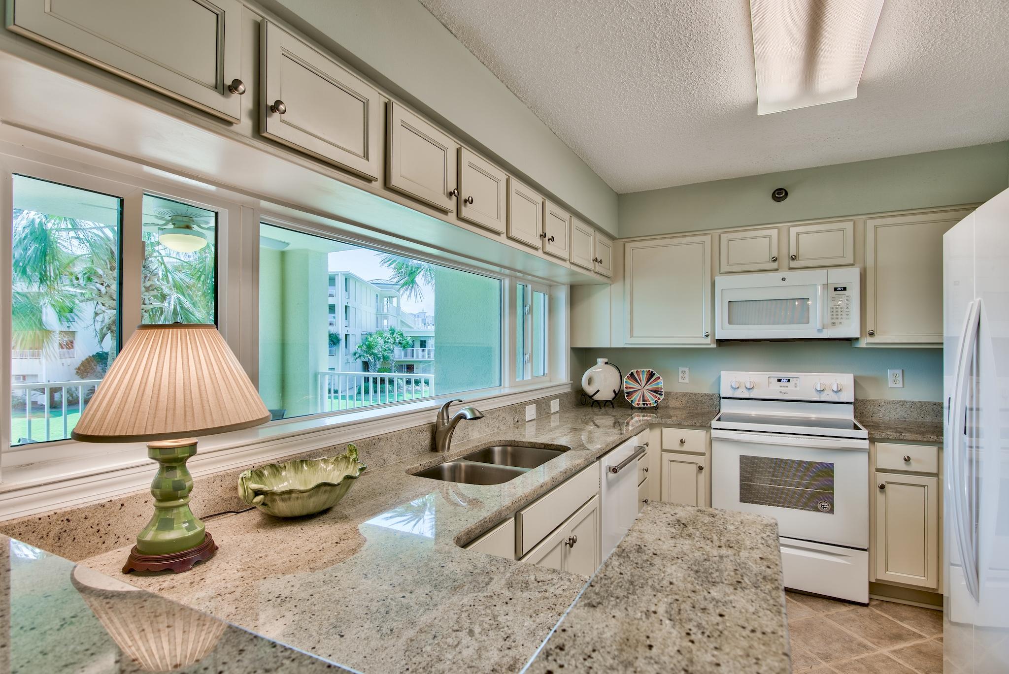 SILVER DUNES CONDO - Residential