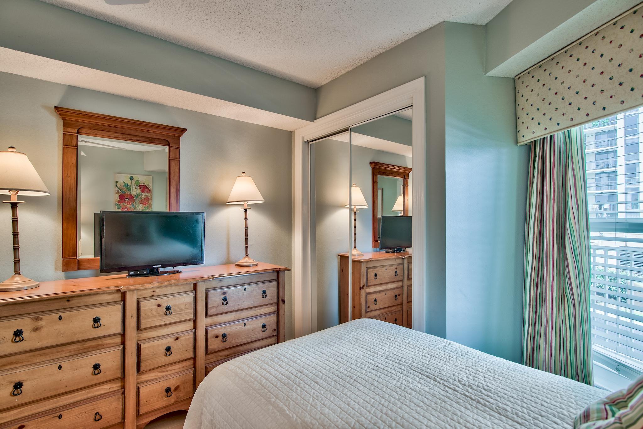 SILVER DUNES CONDO - Residential