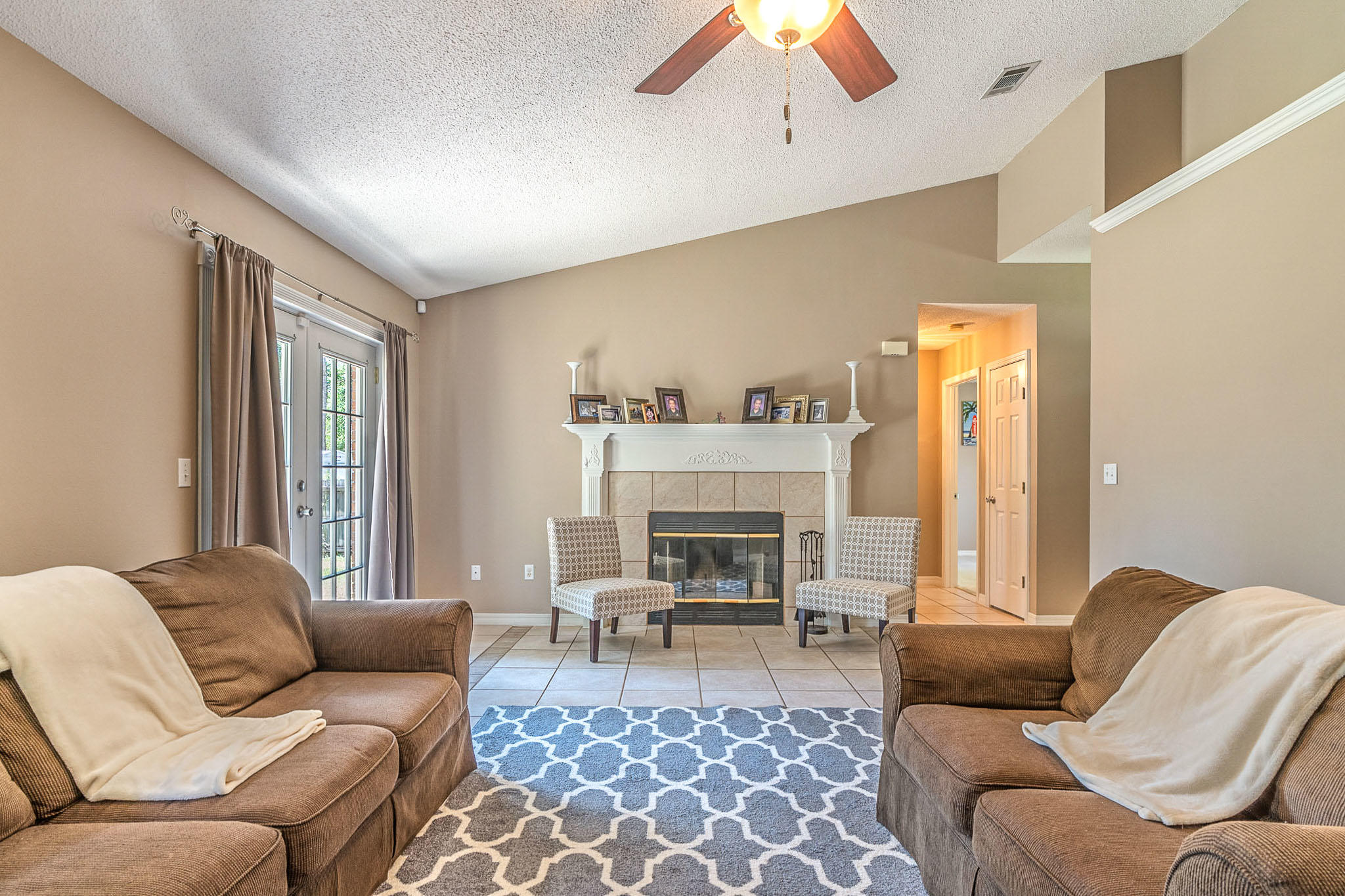 RIVERCHASE S/D PH 2 - Residential