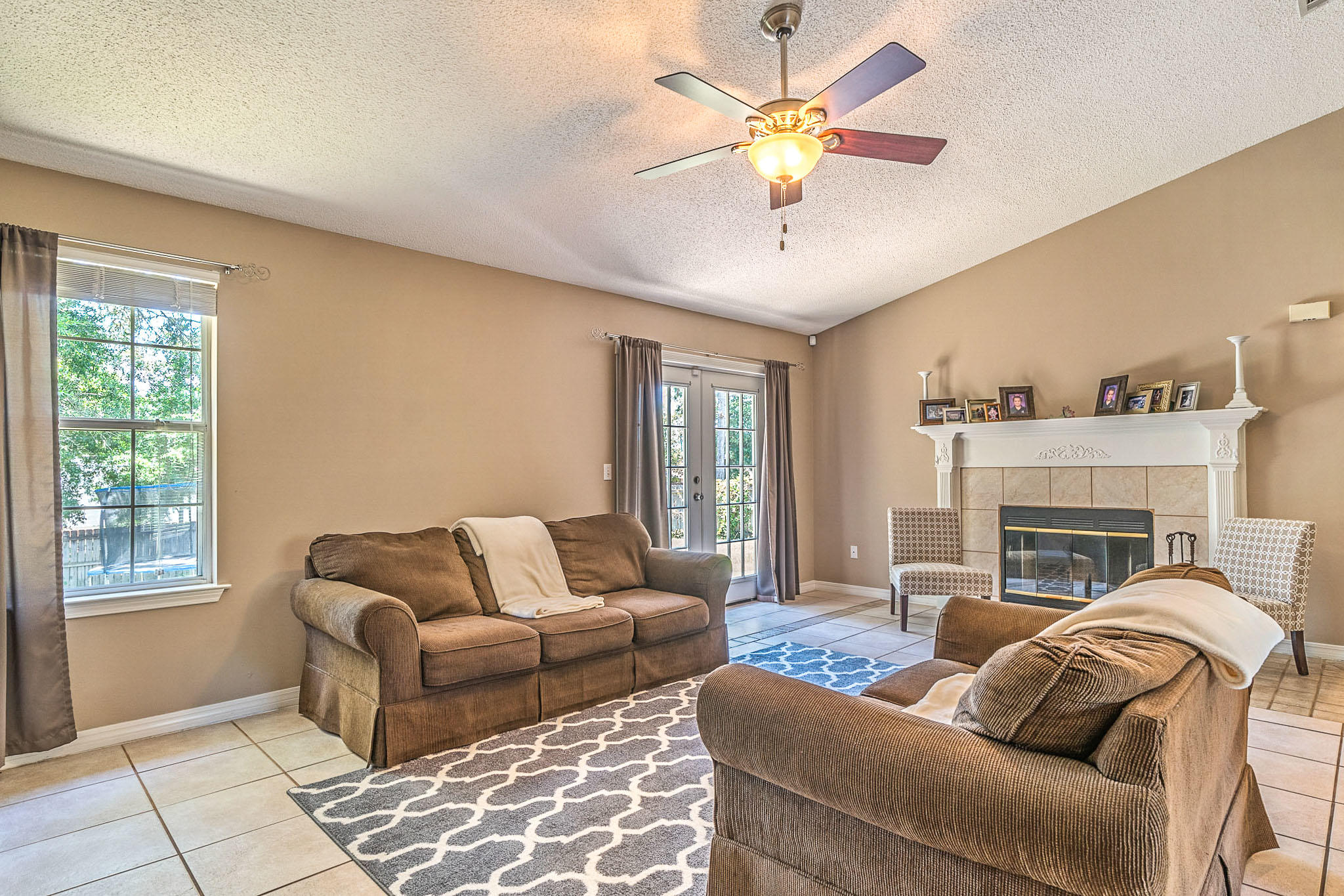 RIVERCHASE S/D PH 2 - Residential