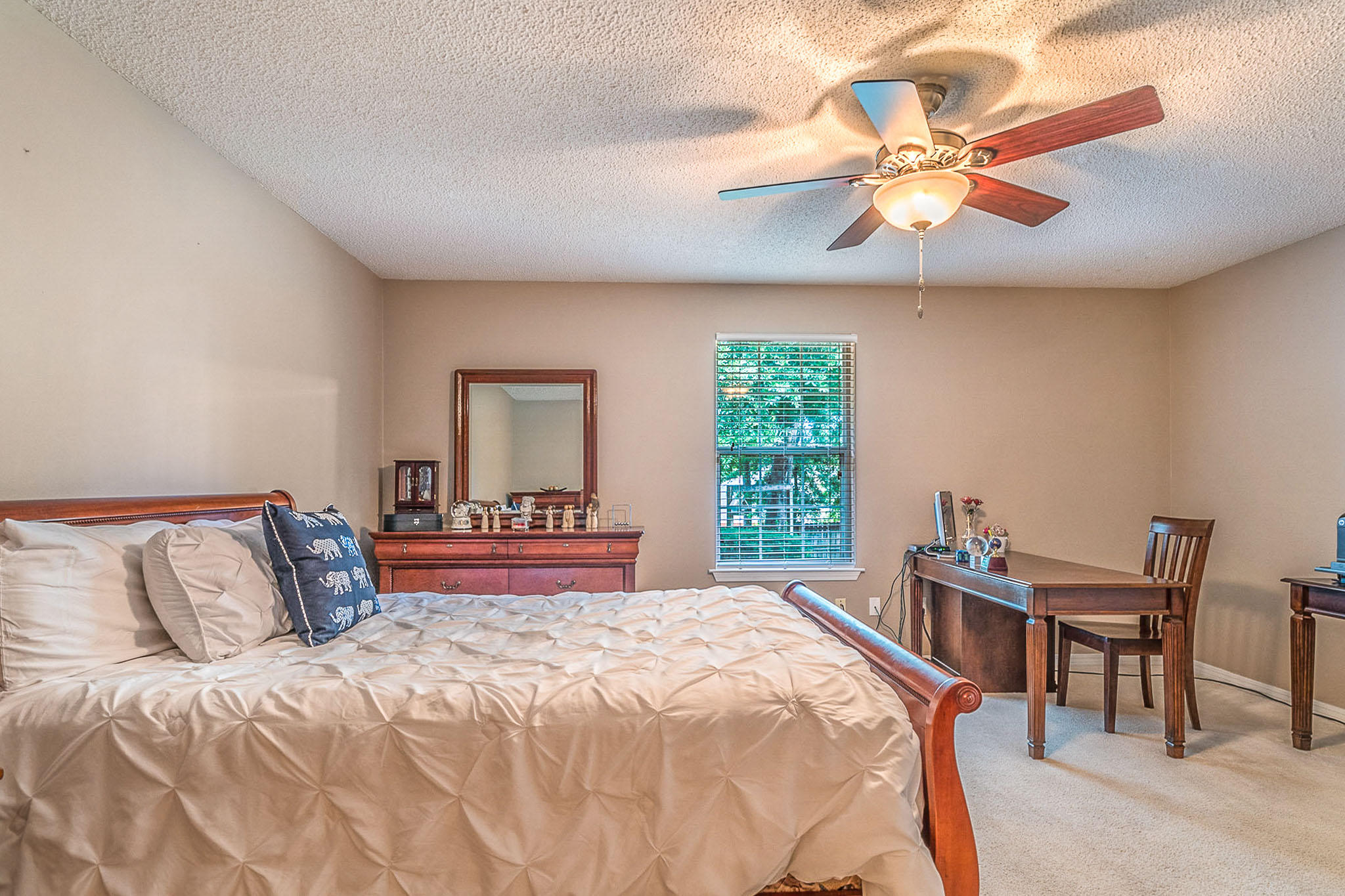 RIVERCHASE S/D PH 2 - Residential