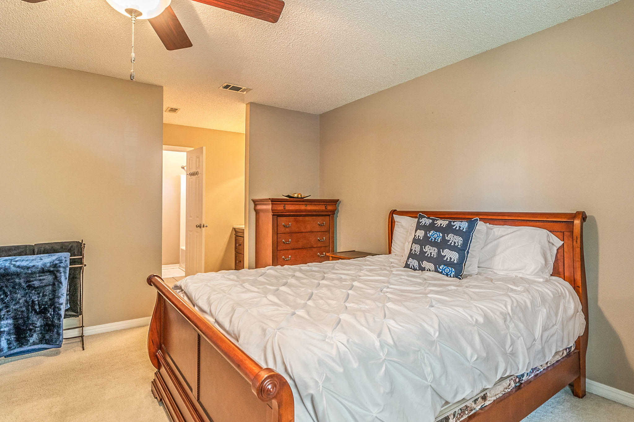 RIVERCHASE S/D PH 2 - Residential