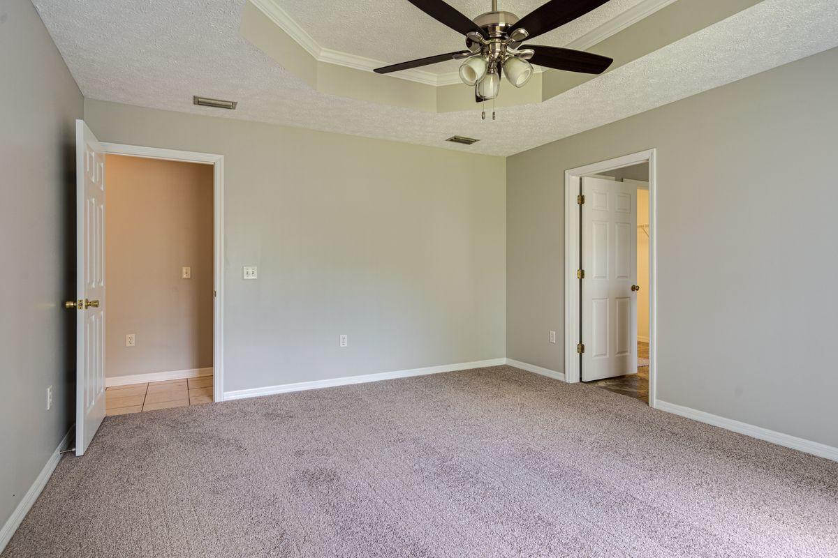 NO RECORDED SUBDIVISION - Residential