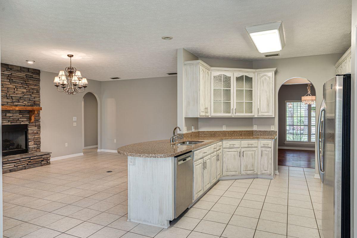 NO RECORDED SUBDIVISION - Residential