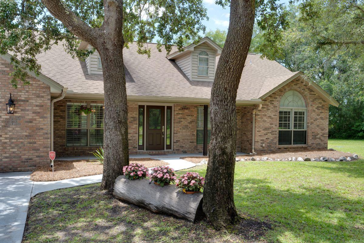 NO RECORDED SUBDIVISION - Residential