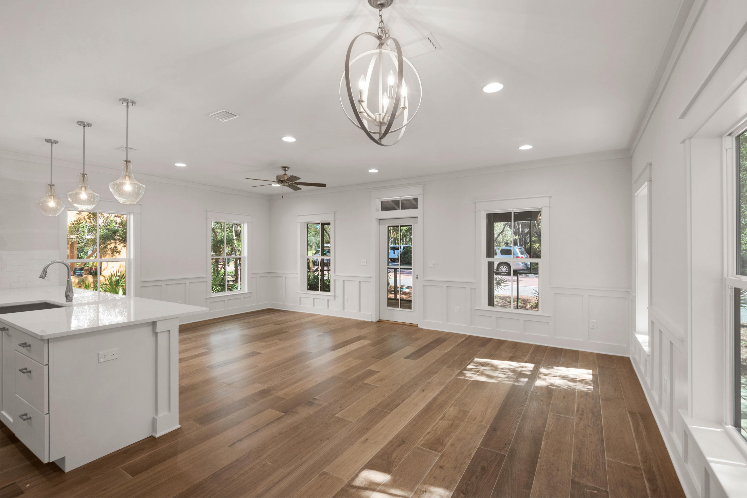 MAGNOLIA COTTAGES BY THE SEA - Residential